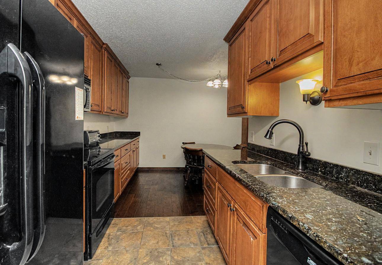 14620 Garrett AVE #112, Apple Valley, MN 55124