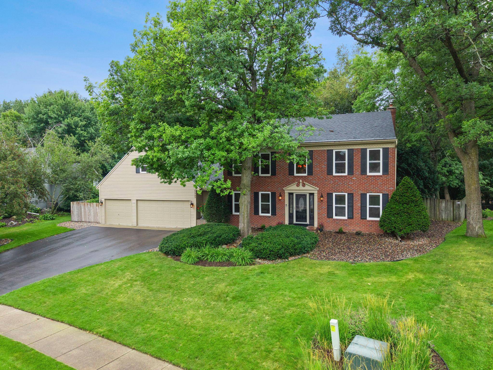 17727 Kingsway PATH, Lakeville, MN 55044