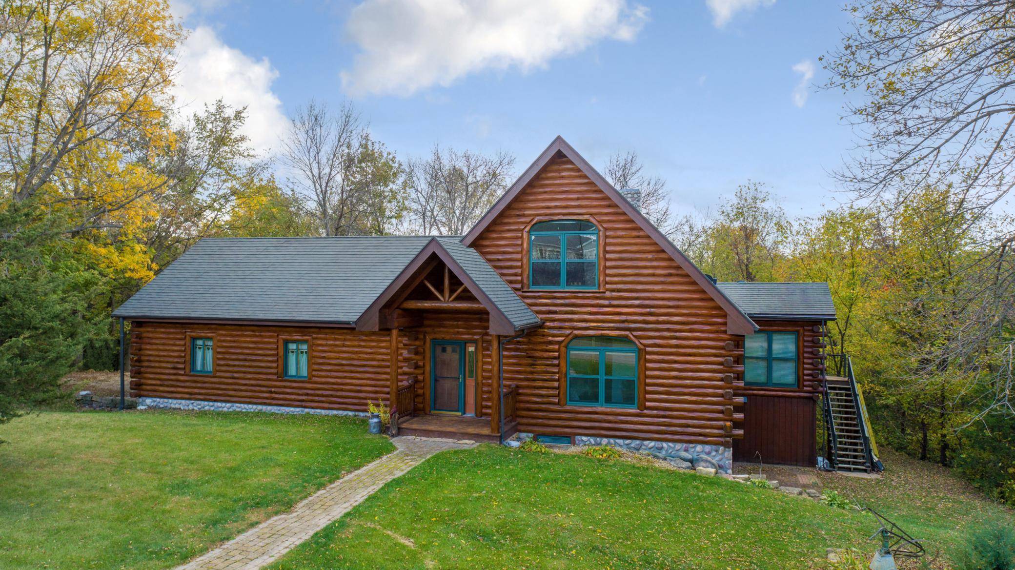 12782 218th ST W, Waterville, MN 56096