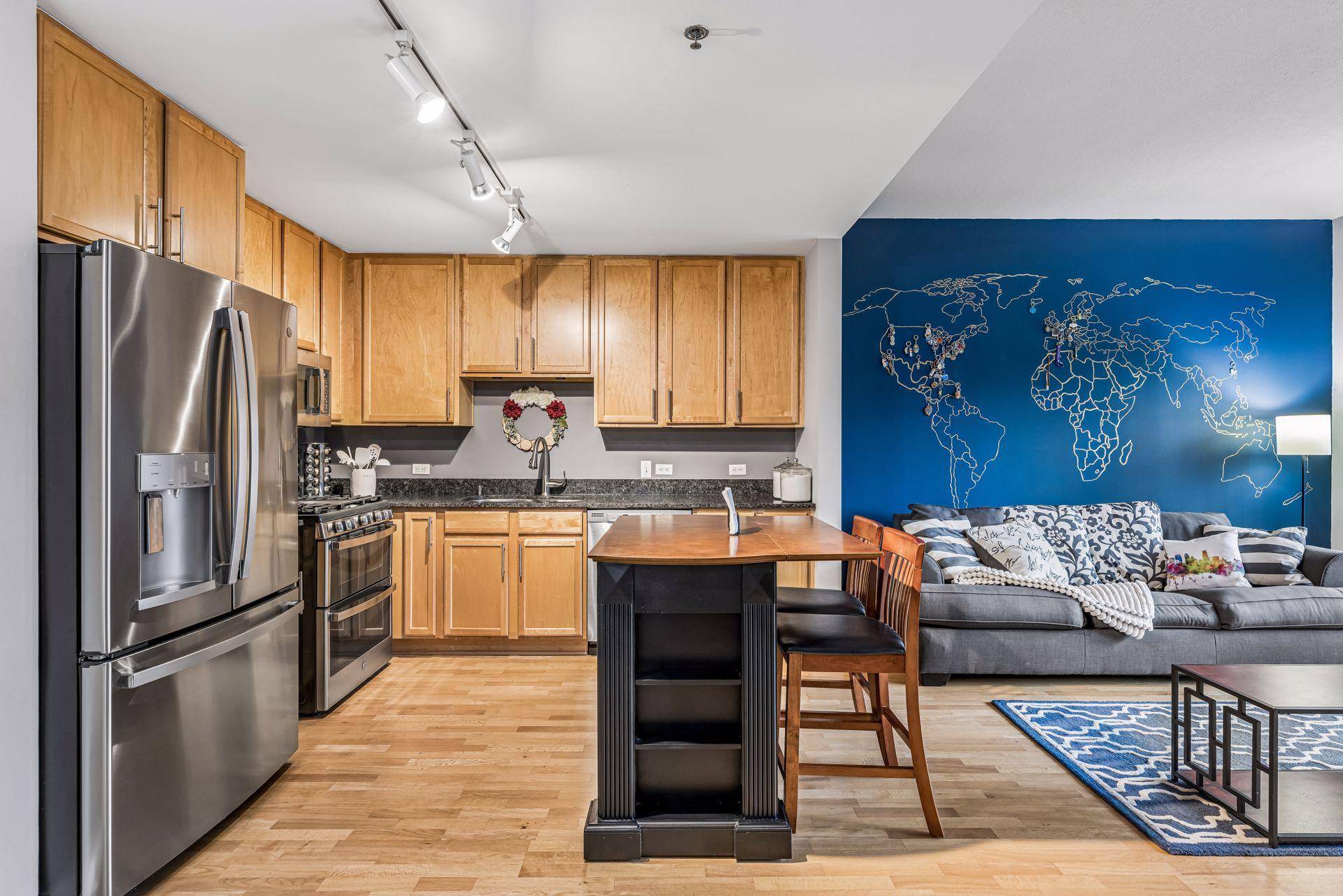 929 Portland AVE #307, Minneapolis, MN 55404