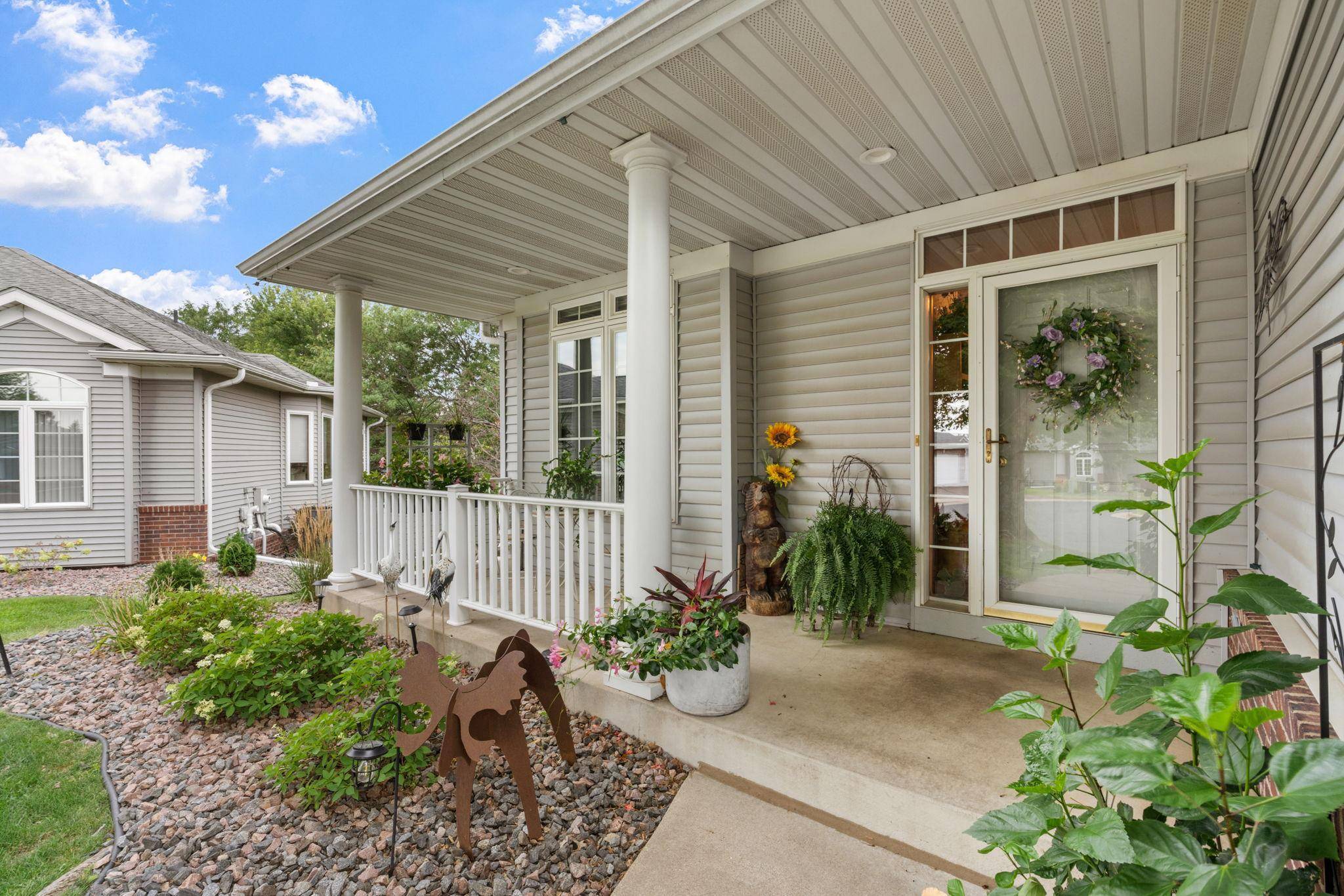 15135 Crestview CIR, Rosemount, MN 55068