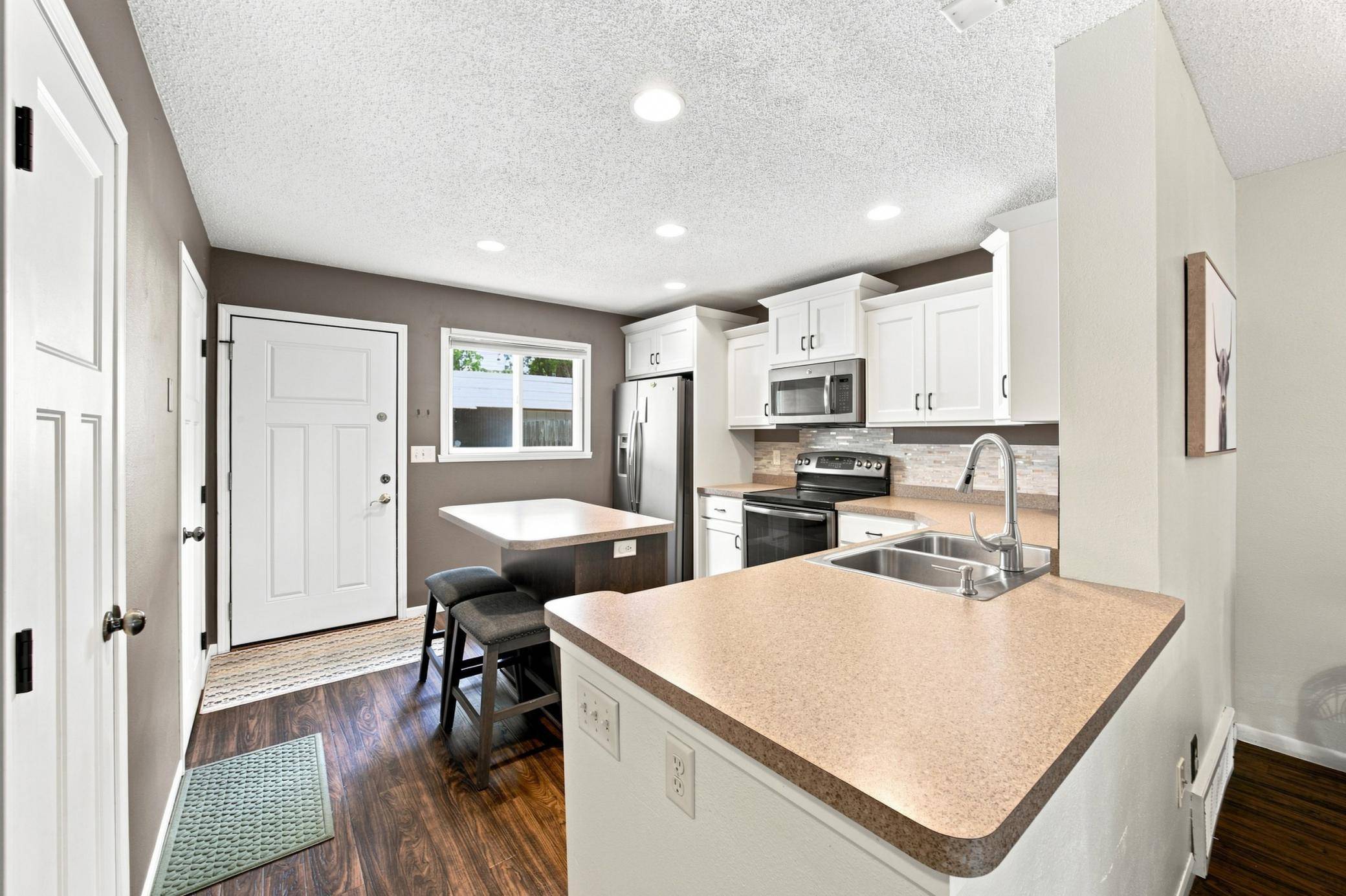 3012 10th ST N #B12, Fargo, ND 58102