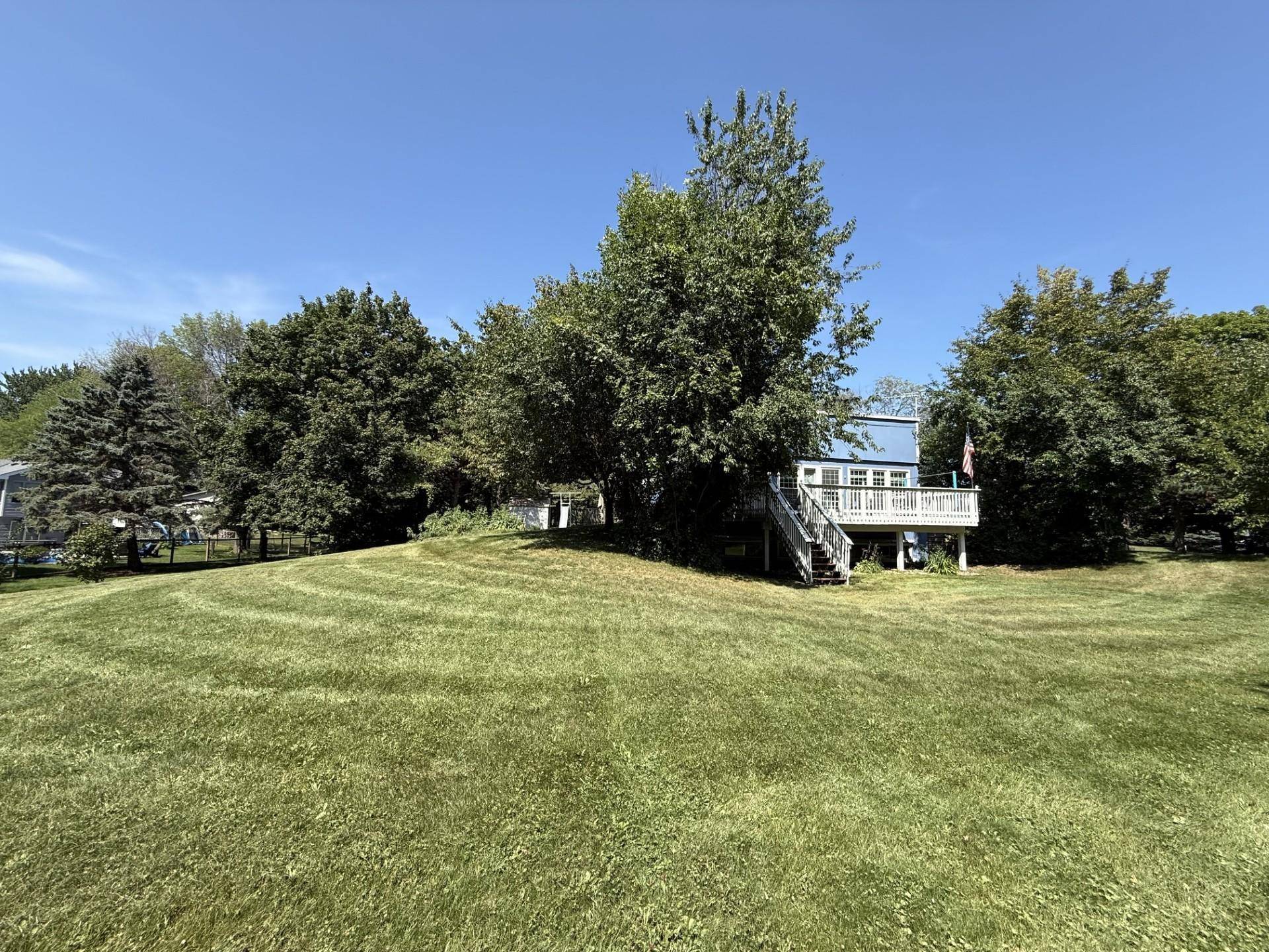 1852 Kennedy CT, Northfield, MN 55057
