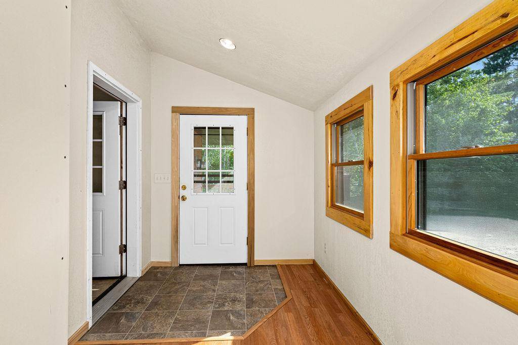 1515 Isleview RD, Grand Rapids, MN 55744