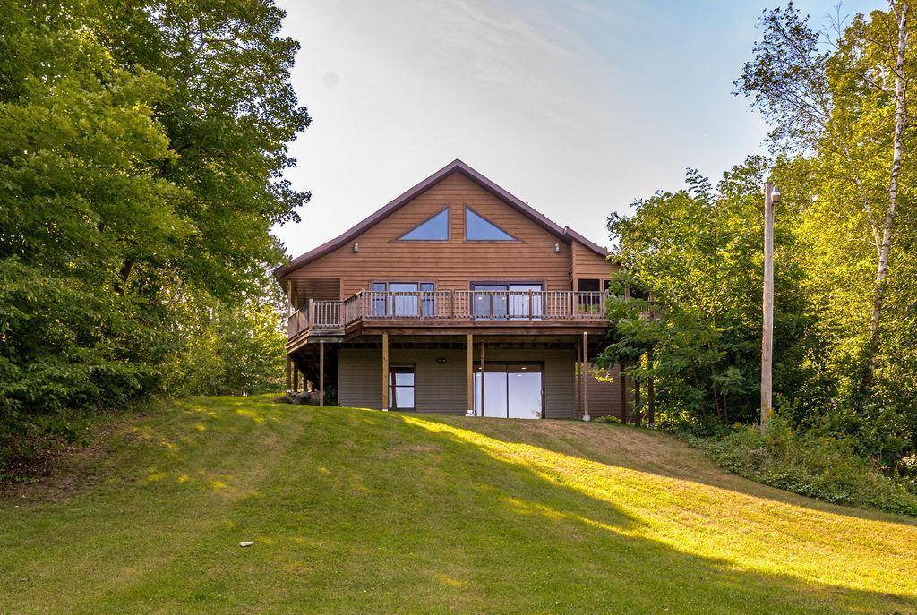 1515 Isleview RD, Grand Rapids, MN 55744
