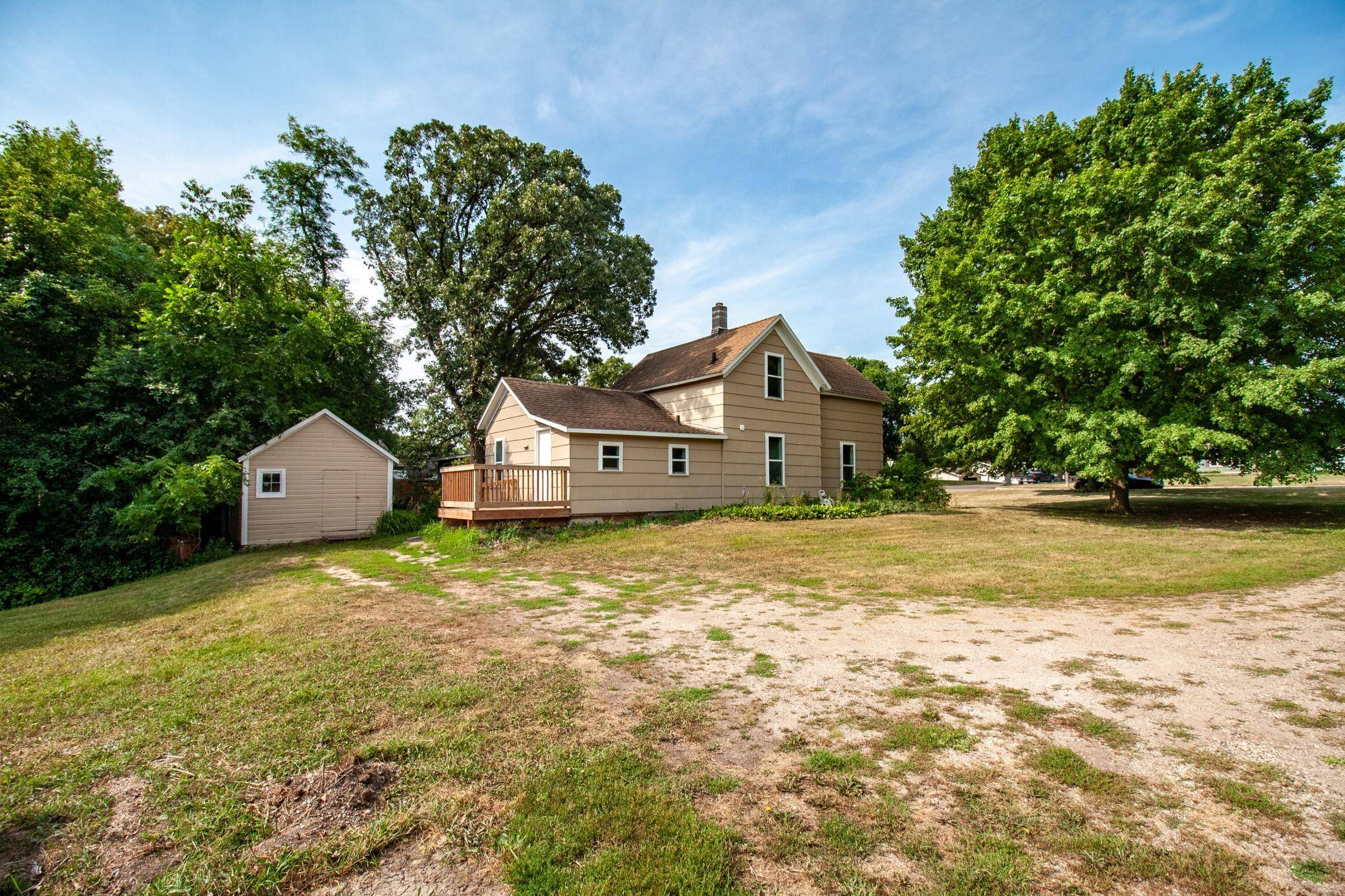 614 Springen AVE, Fergus Falls, MN 56537