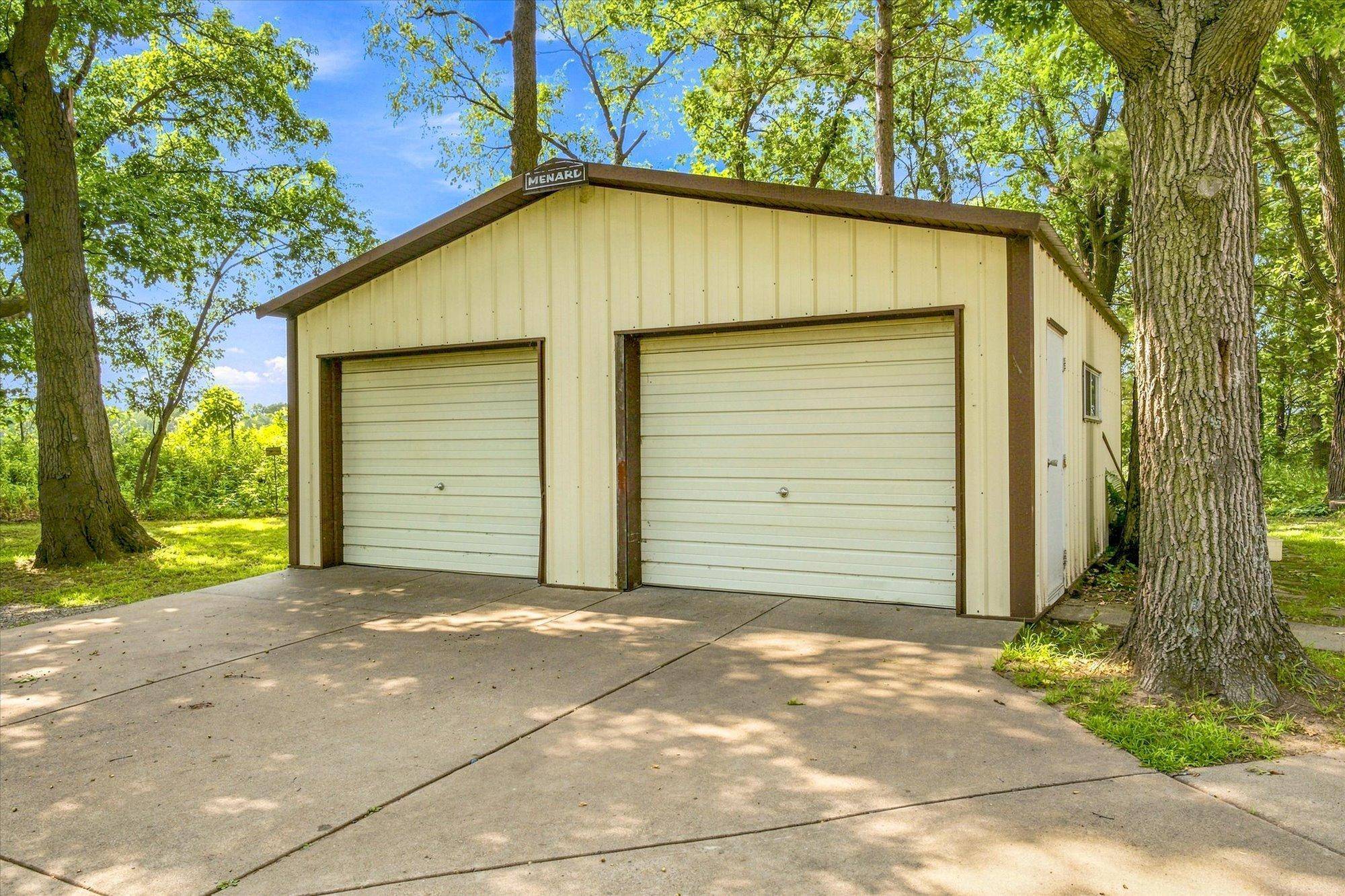 6370 County Road 5 NW, Isanti, MN 55040