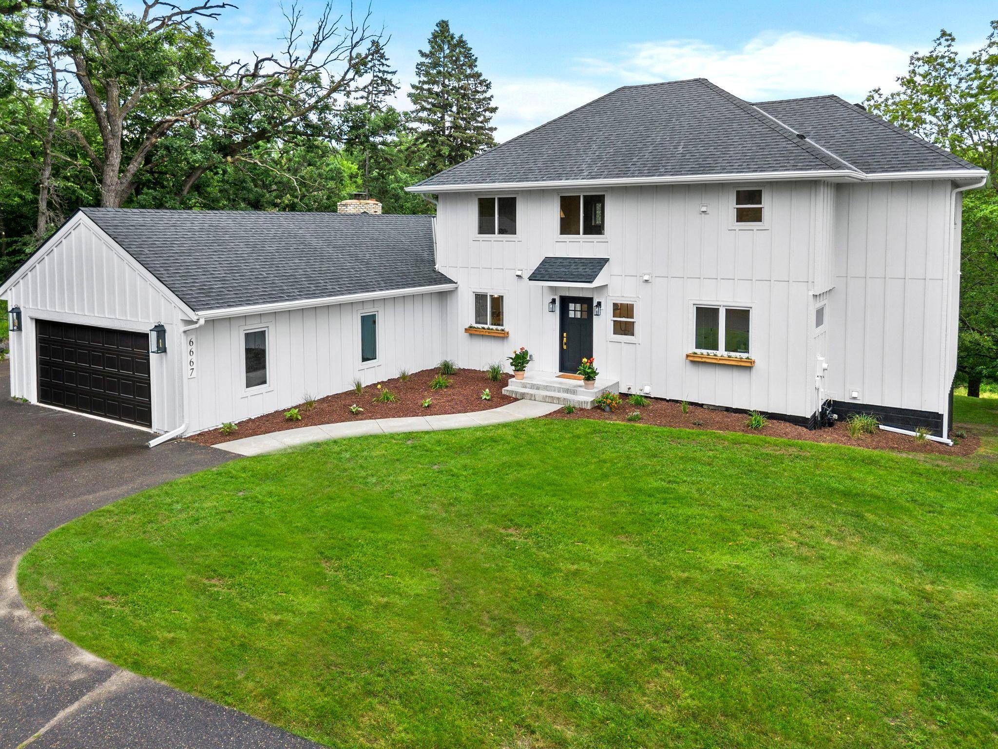 6667 Moorland DR, Eden Prairie, MN 55346