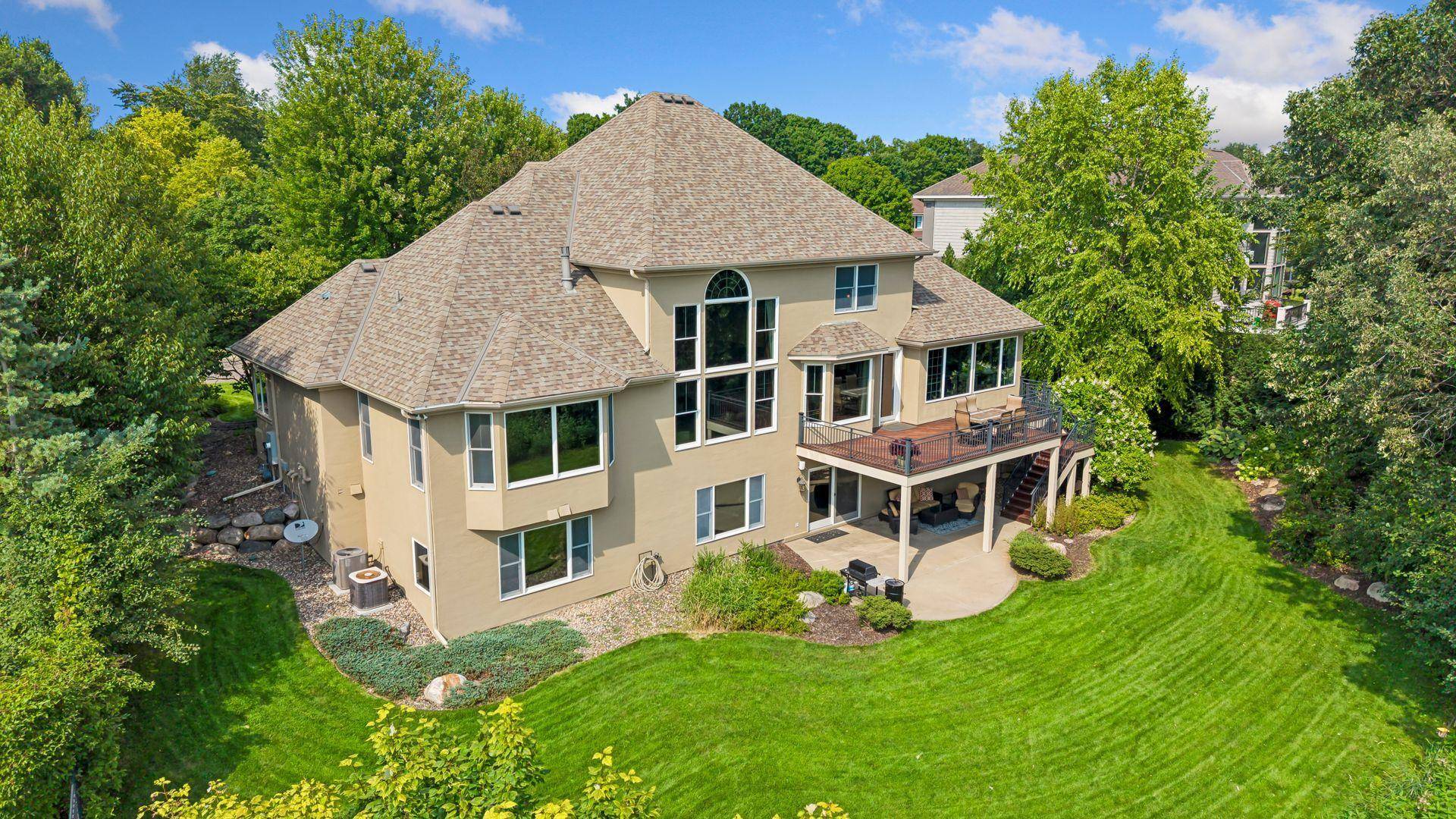 18221 Overland TRL, Eden Prairie, MN 55347