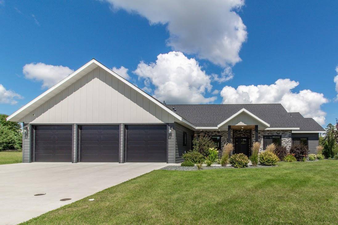 129 Altavista DR, Detroit Lakes, MN 56501