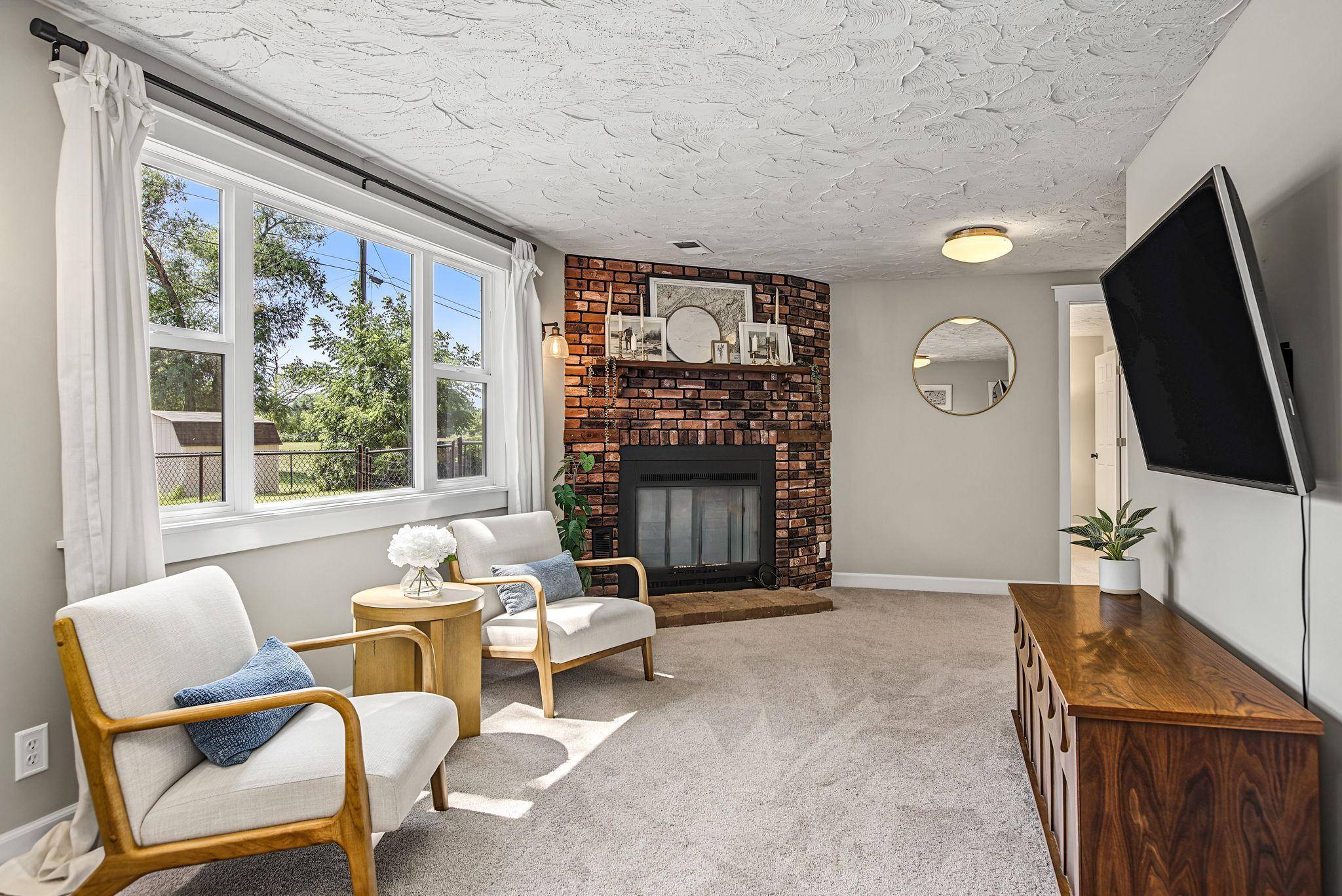 11180 Lower 167th ST W, Lakeville, MN 55044