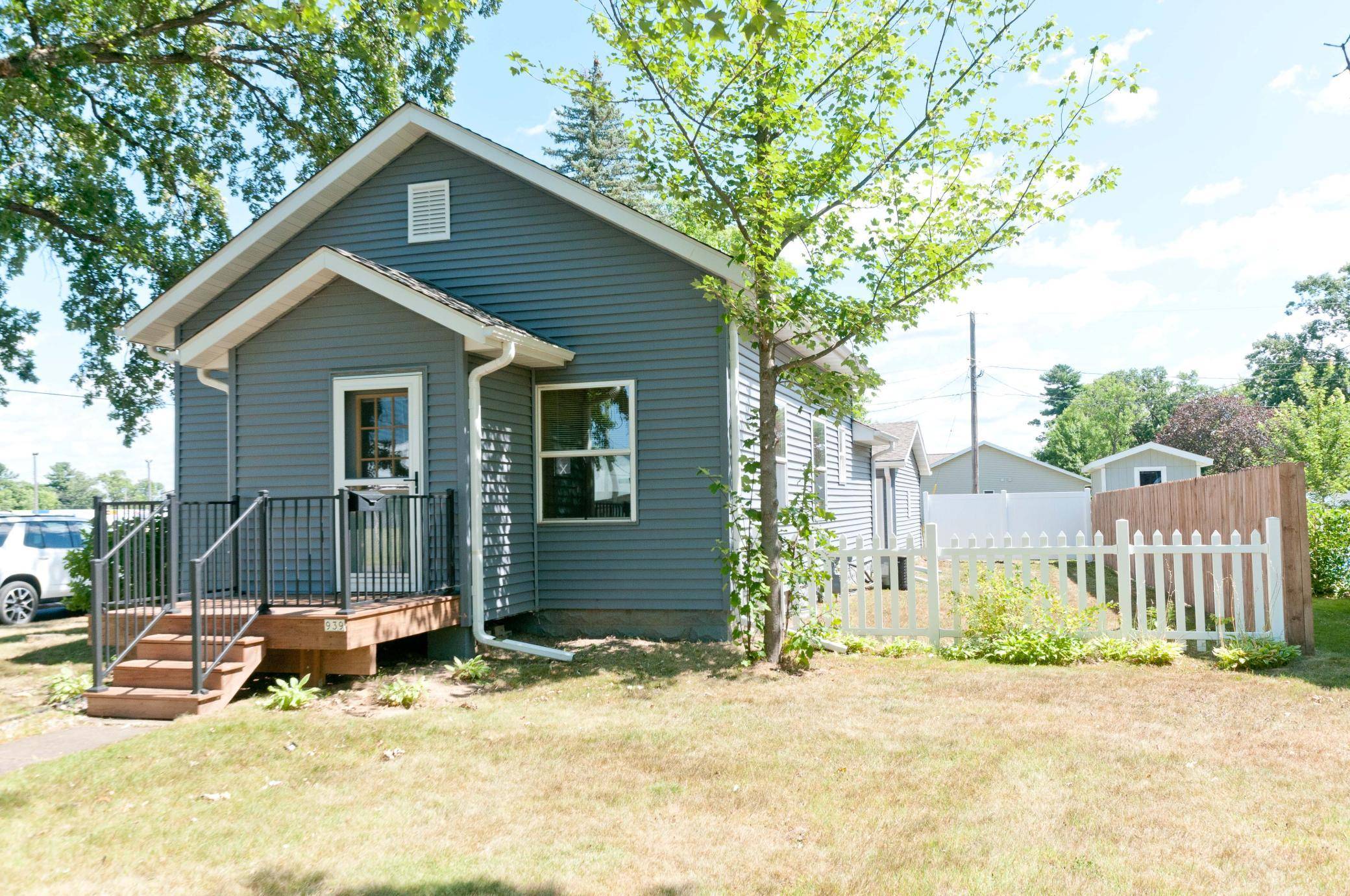 939 Craite AVE, Rice Lake, WI 54868