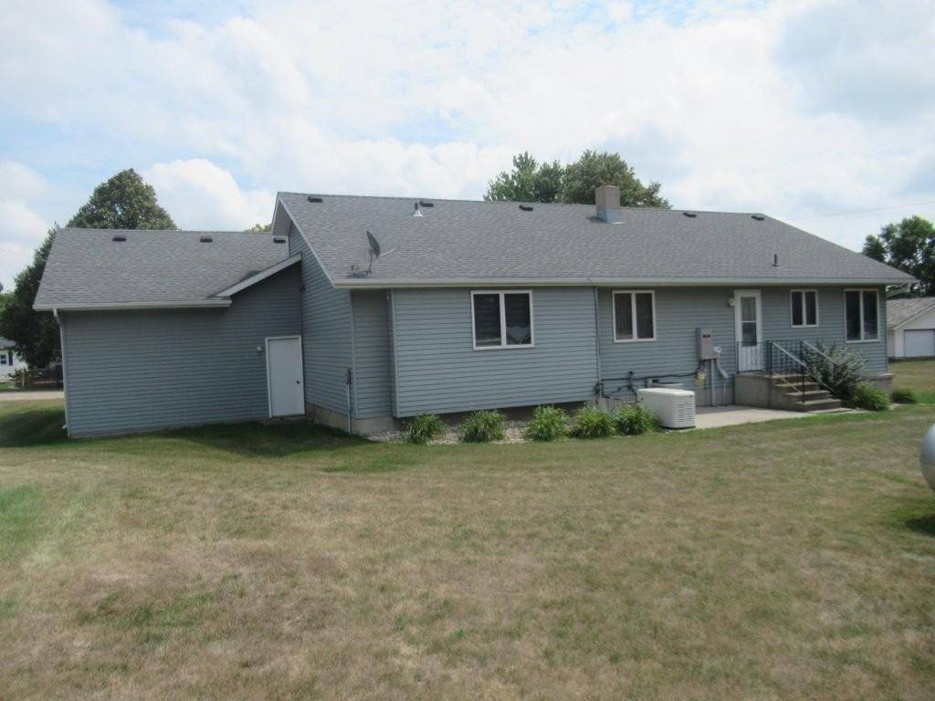 241 6th ST, Chandler, MN 56122