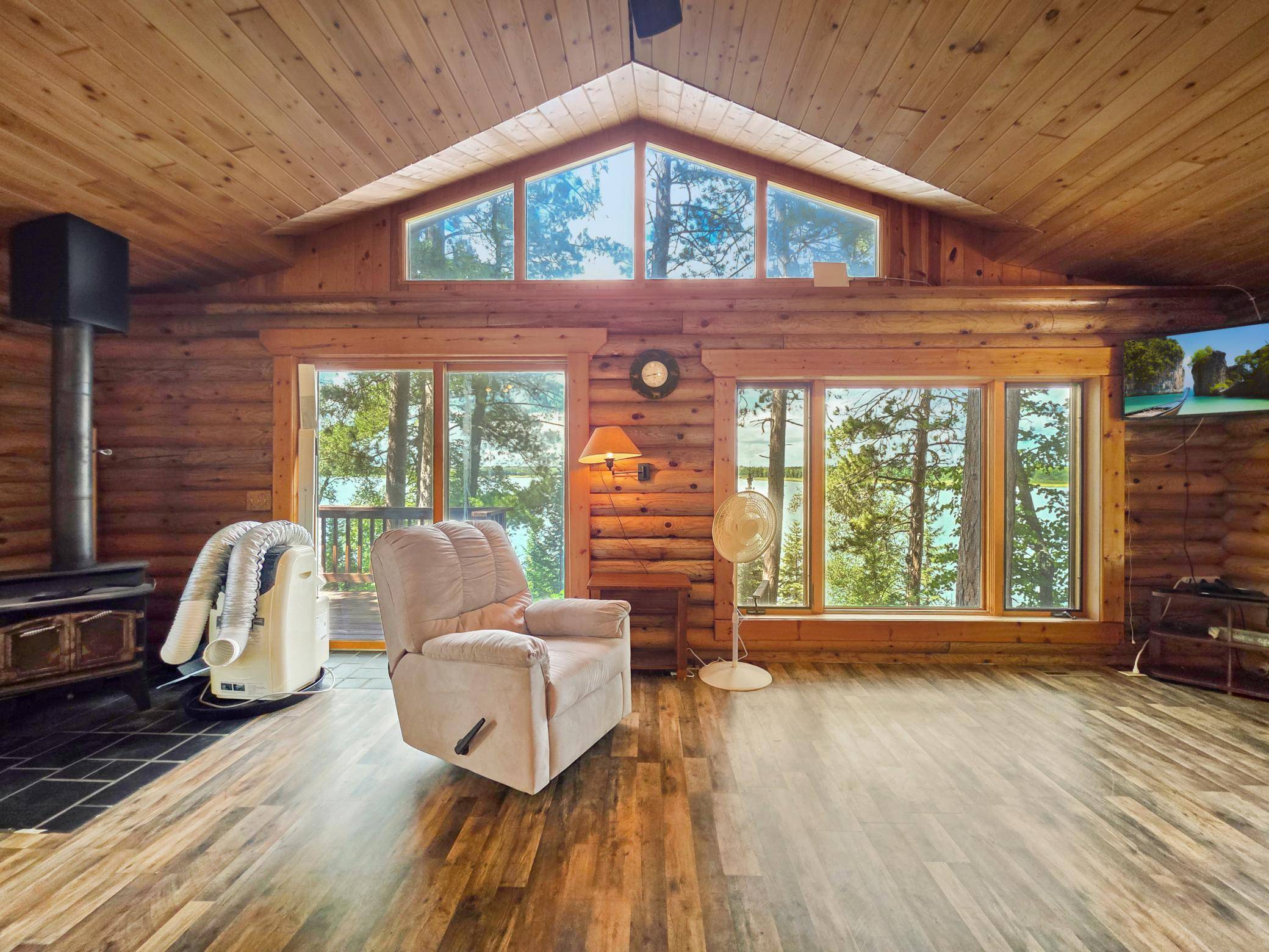 4092 Clough RD, Pequot Lakes, MN 56474