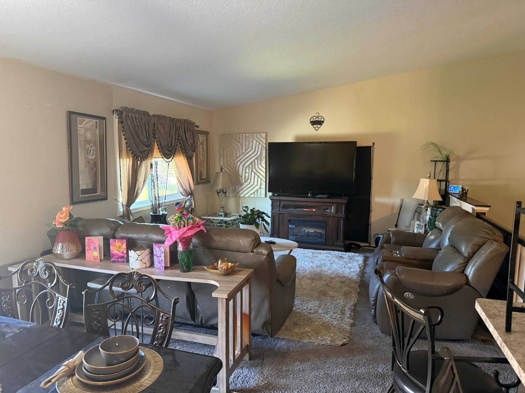 25592 5th ST W, Zimmerman, MN 55398