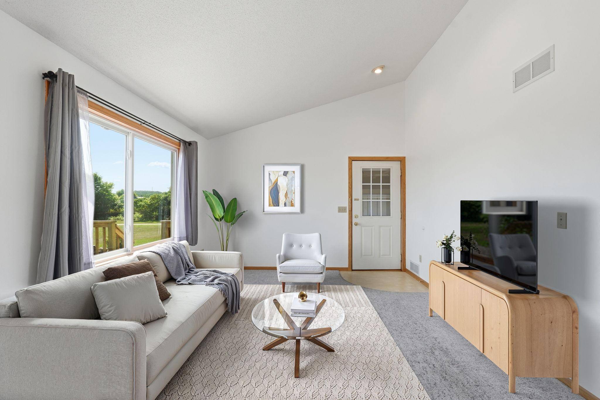 206 County Road JJ, River Falls, WI 54022