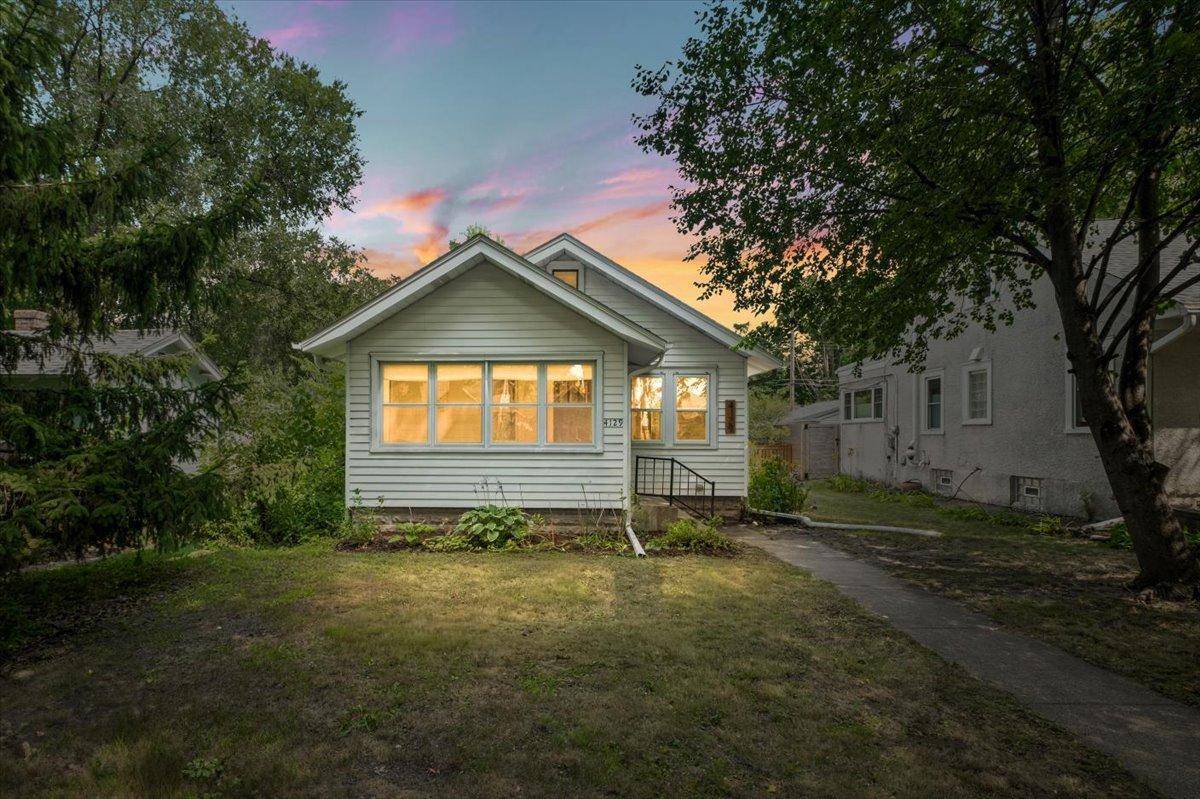 4129 45th AVE S, Minneapolis, MN 55406