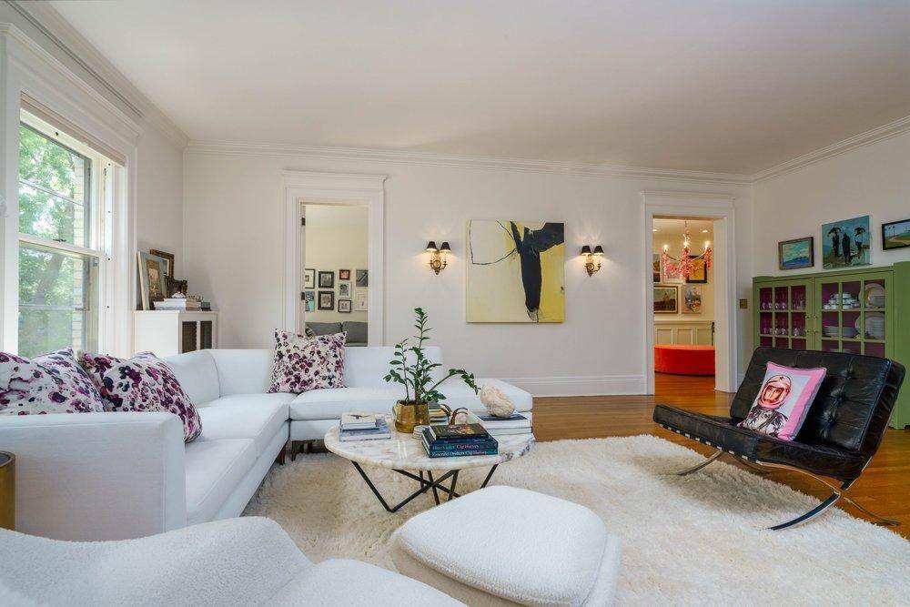387 Portland AVE #1B, Saint Paul, MN 55102
