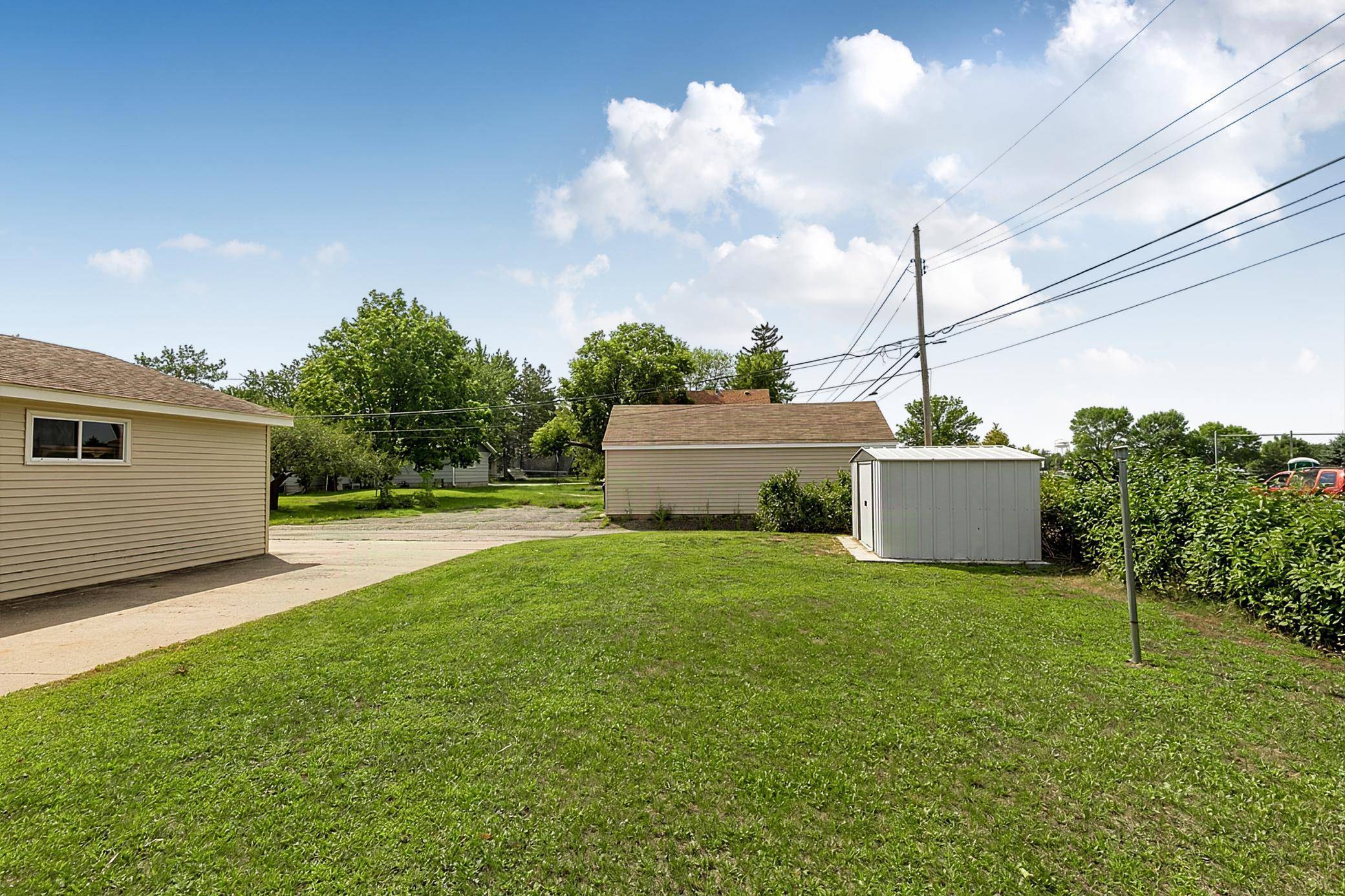 1051 37th AVE N, Saint Cloud, MN 56303
