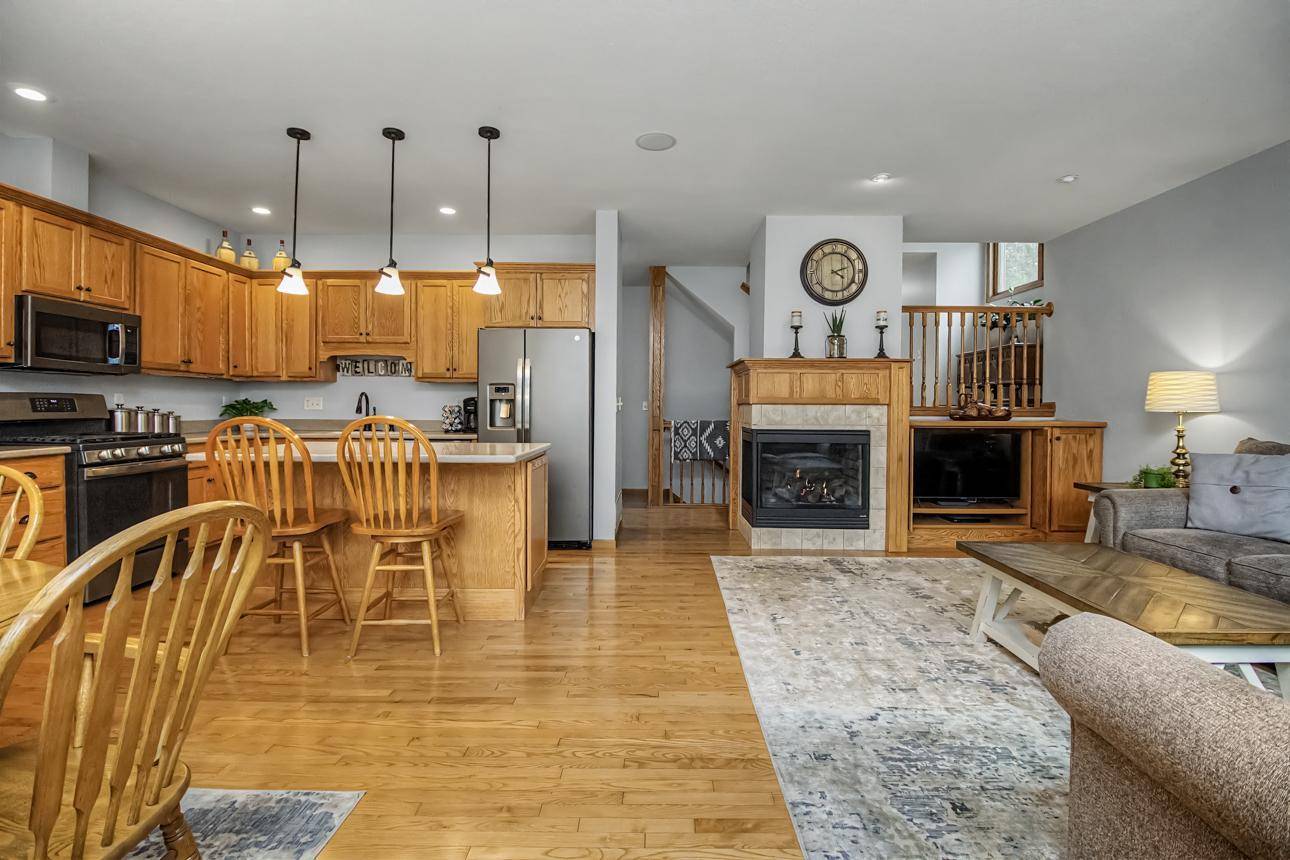 812 Ramsey ST, Hastings, MN 55033