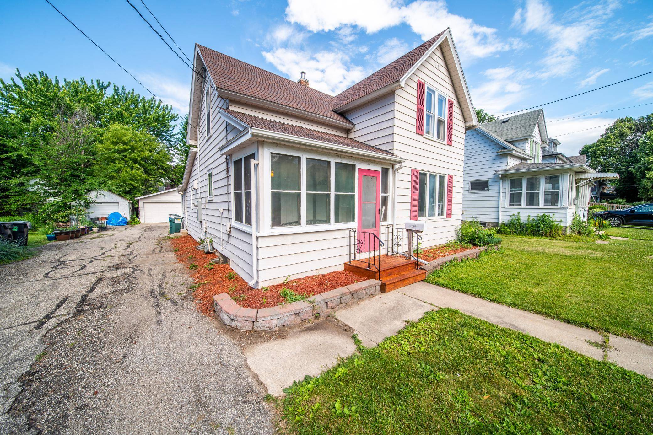 125 8th AVE SE, Rochester, MN 55904