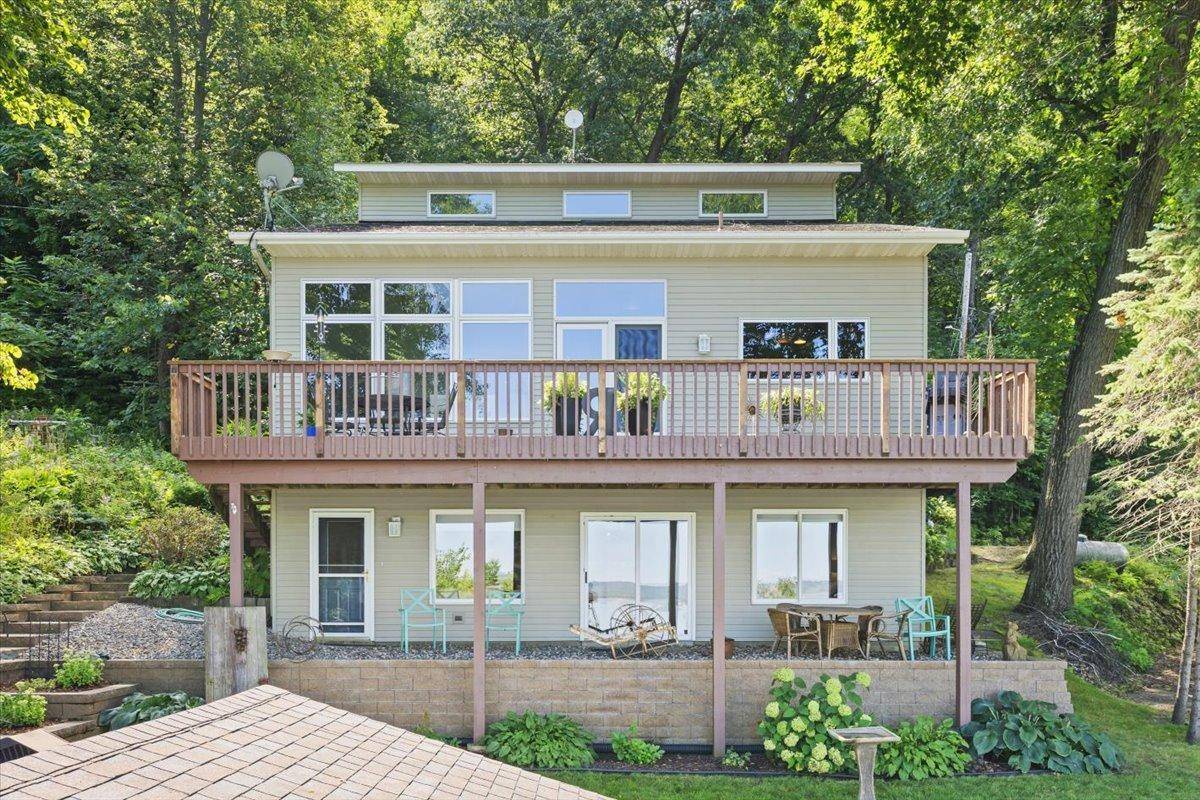 71024 246th AVE, Lake City, MN 55041