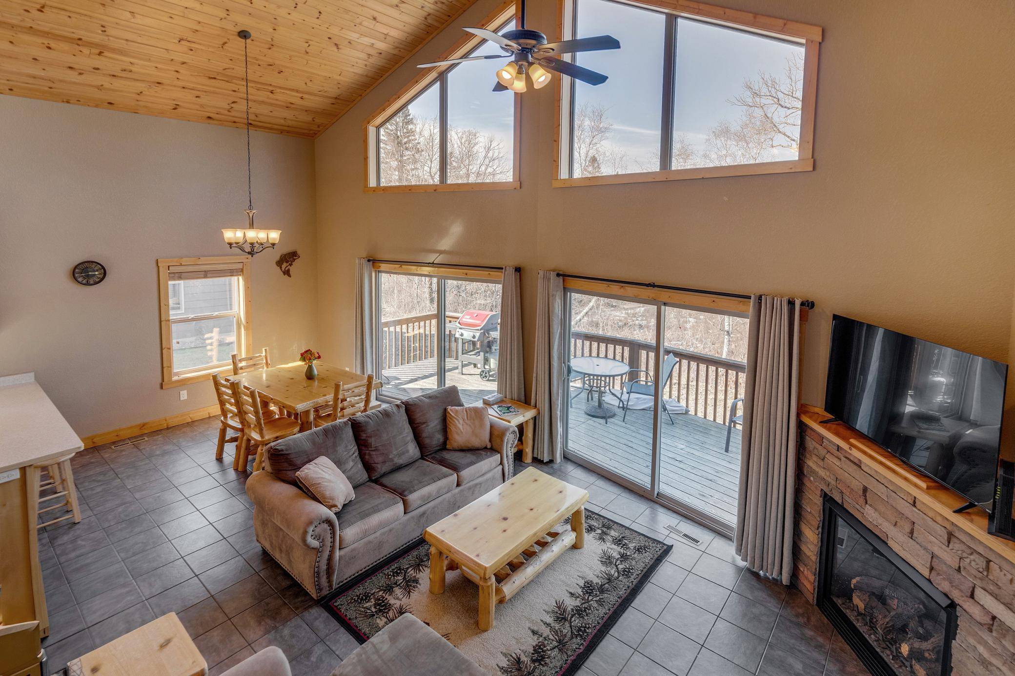 5211 Ninebark CT NW, Walker, MN 56484