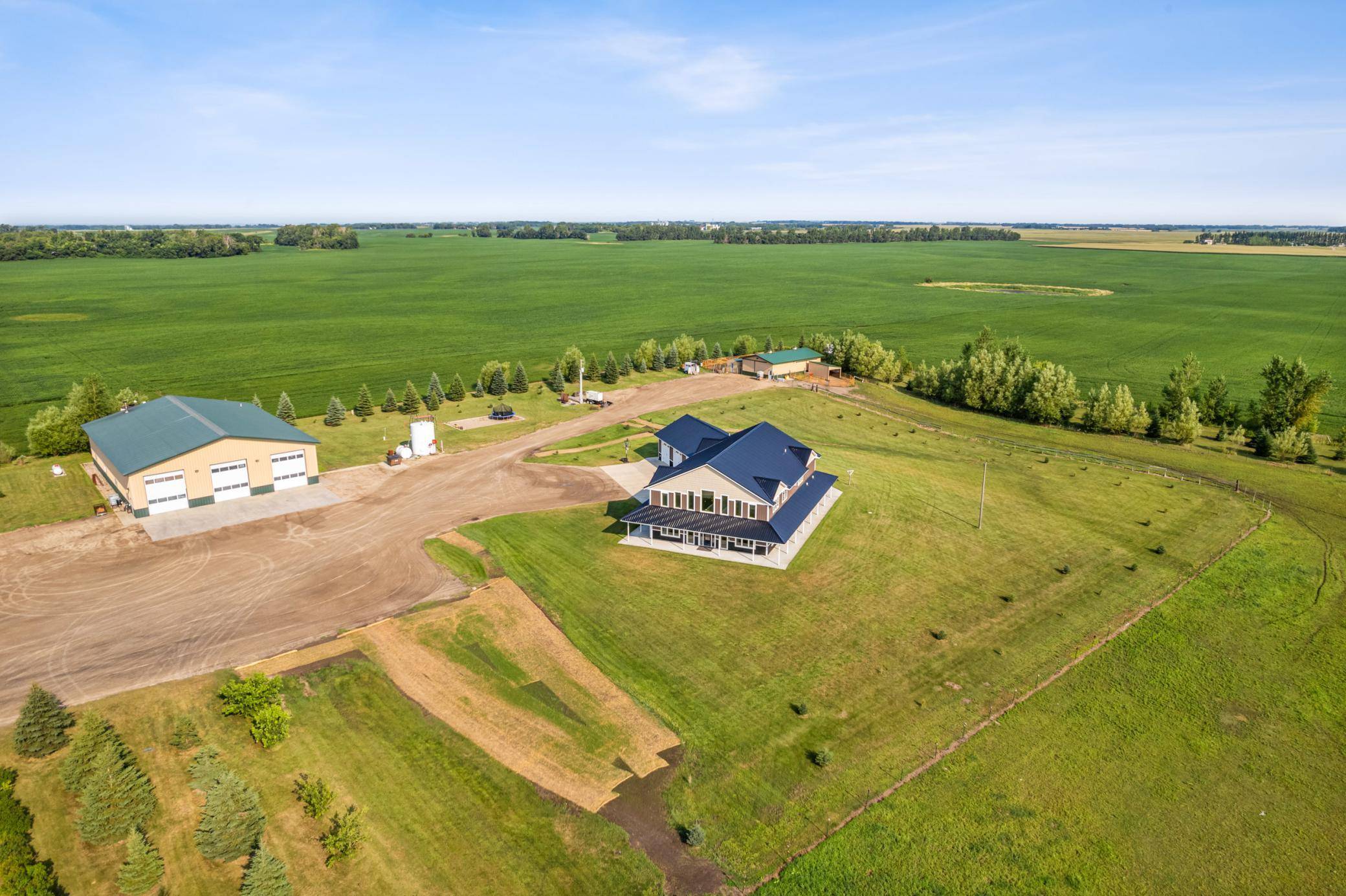 22338 15th AVE N, Hawley, MN 56549