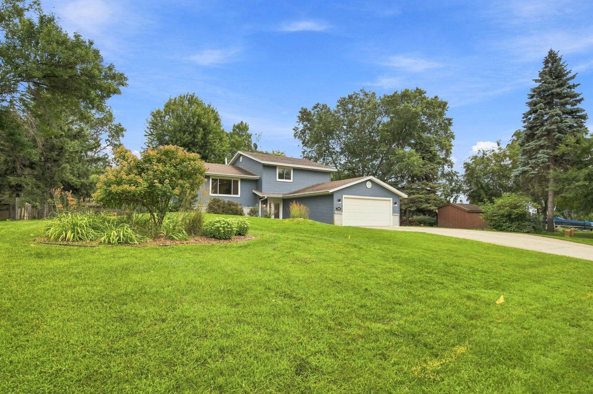13409 Jonquil ST NW, Andover, MN 55304