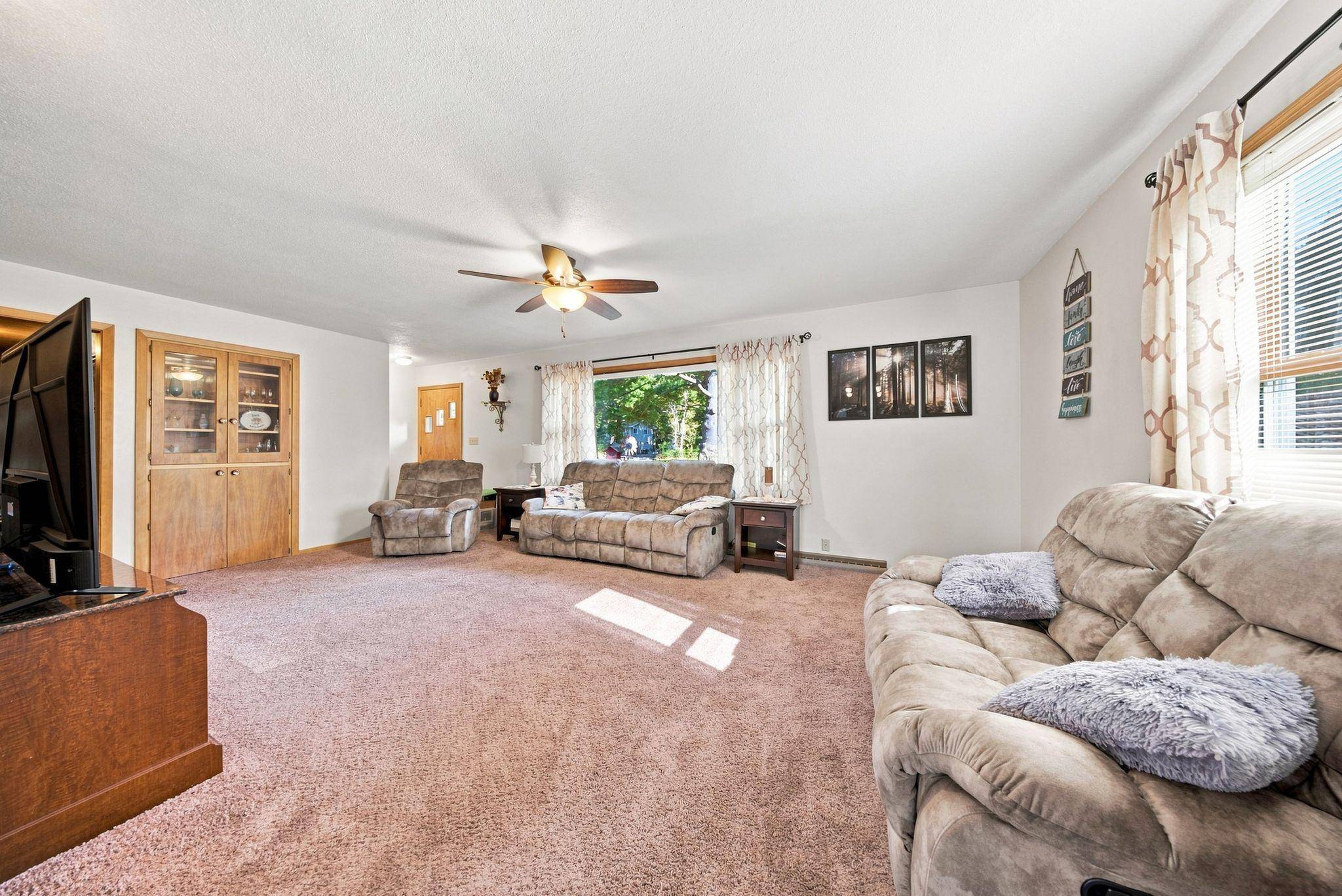 407 1st AVE W, Balsam Lake, WI 54810