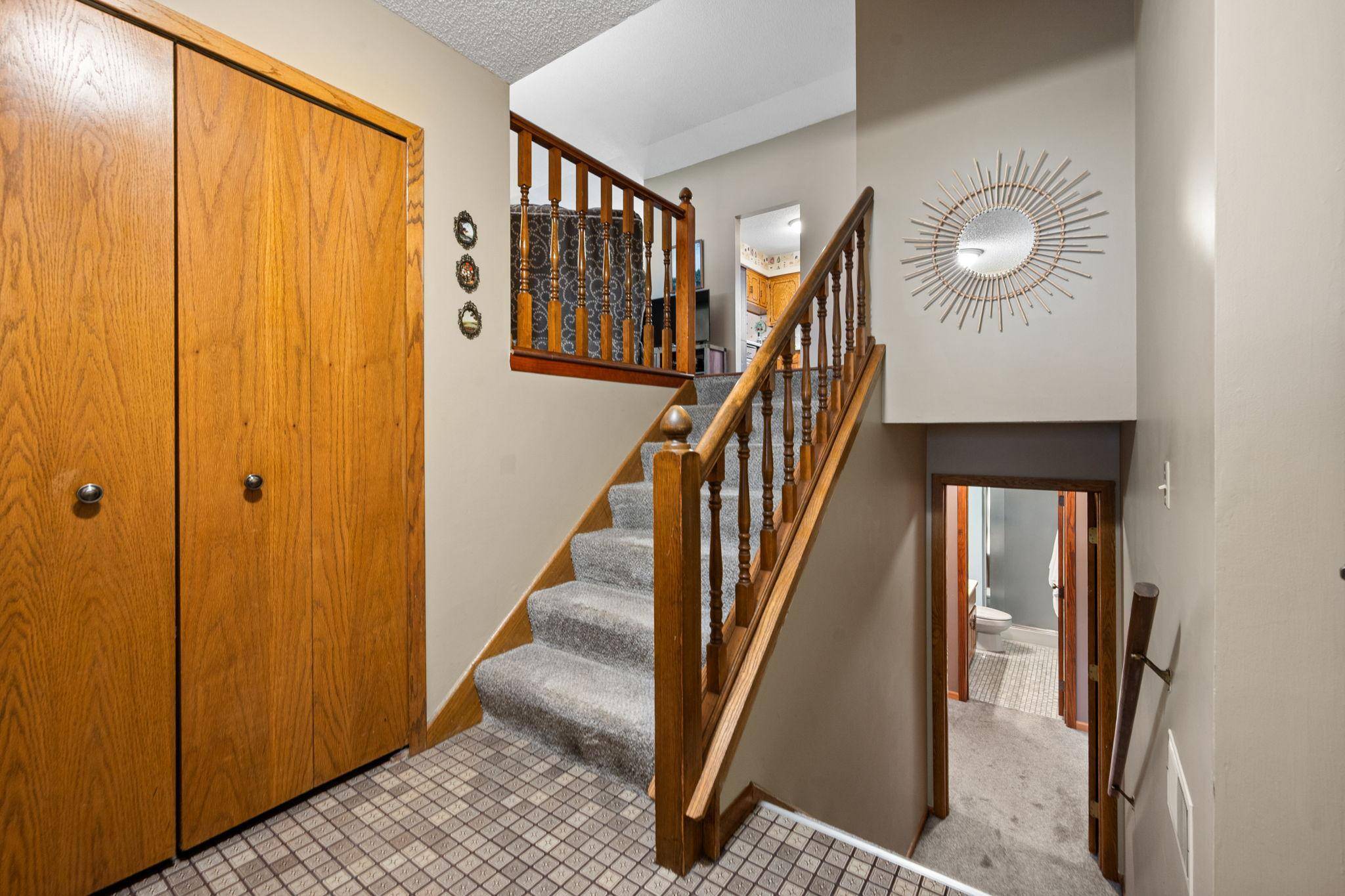 3226 Marlin AVE, Vadnais Heights, MN 55127