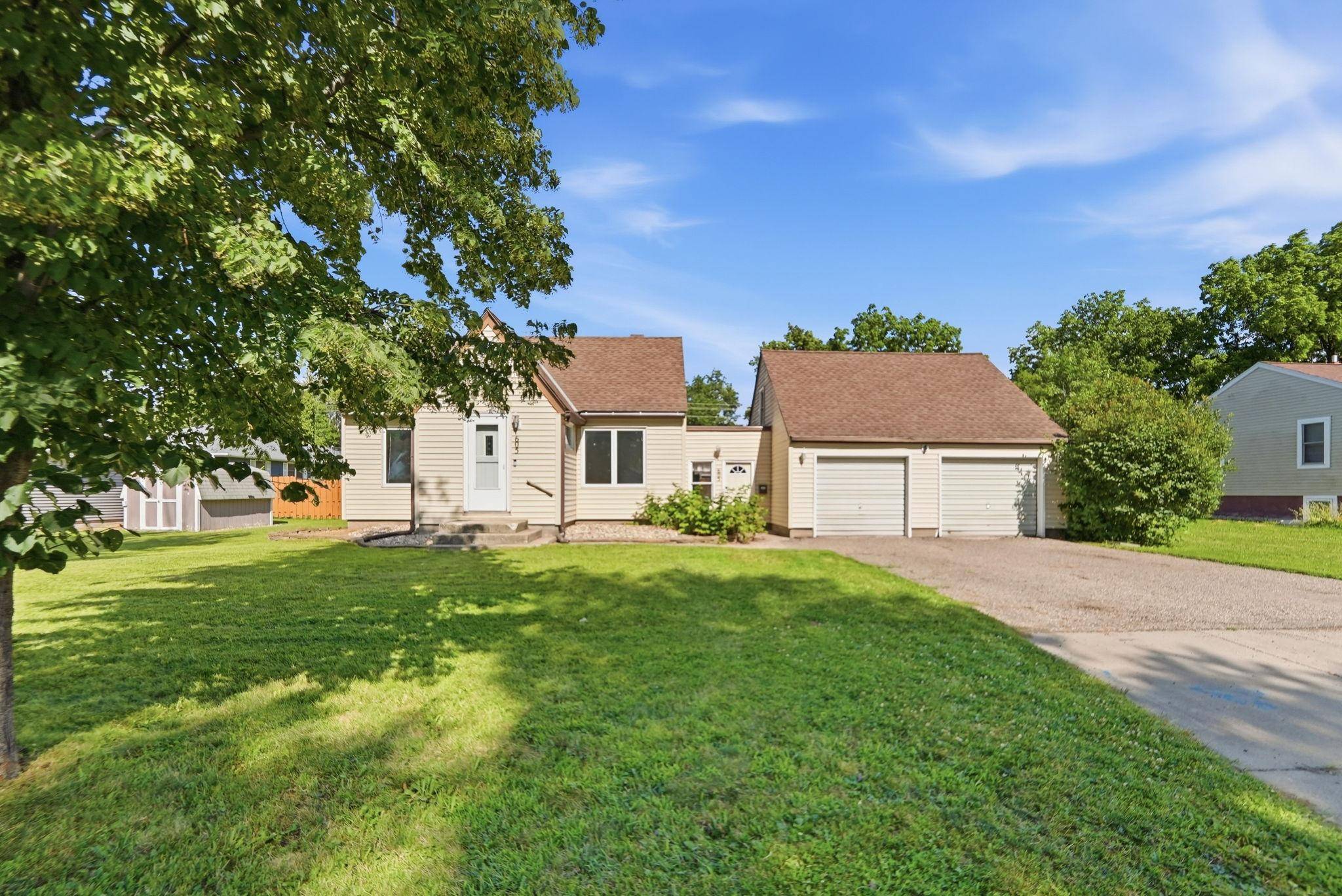605 S 8th ST, Olivia, MN 56277
