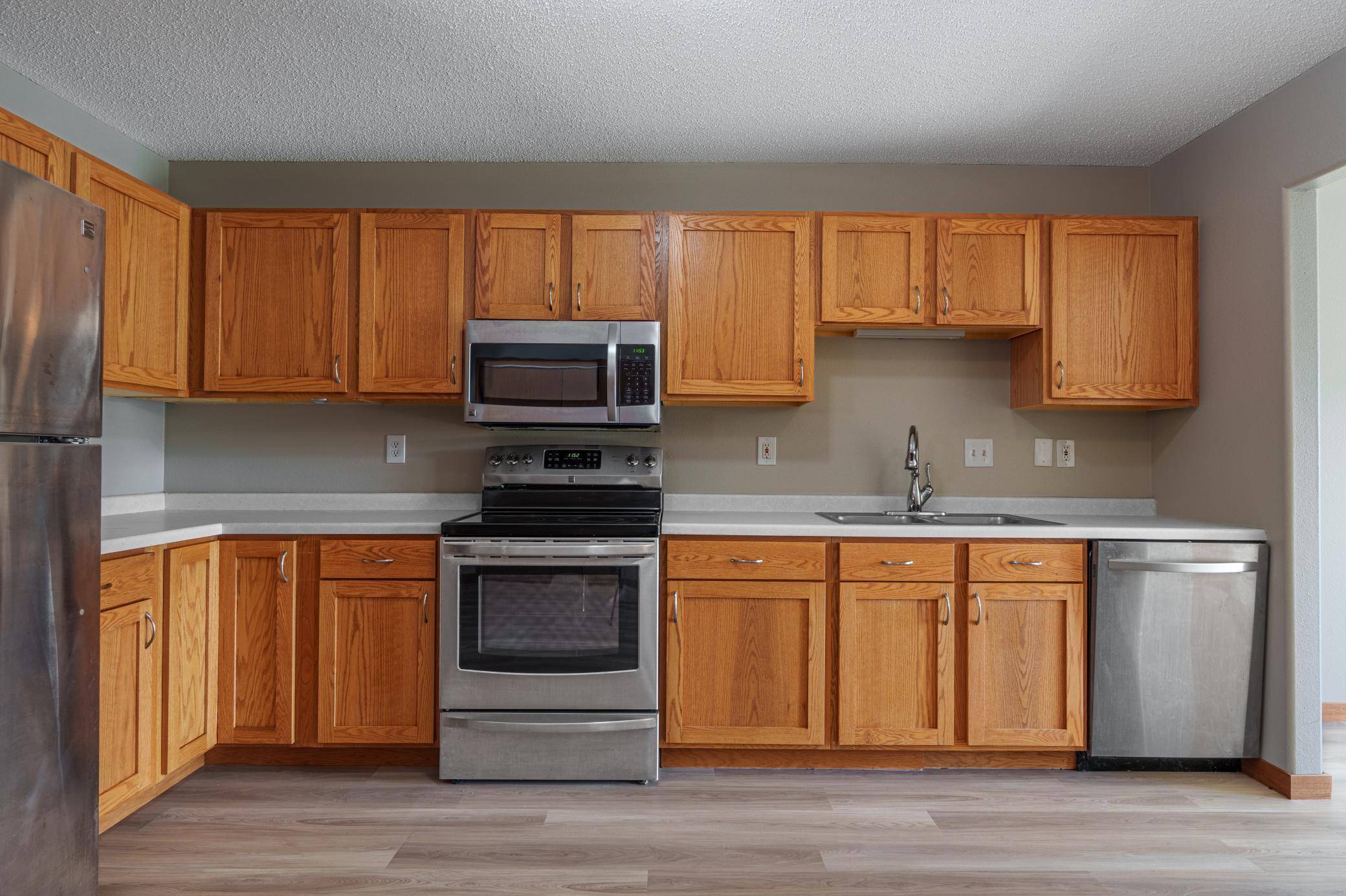 2017 32nd AVE S, Fargo, ND 58103