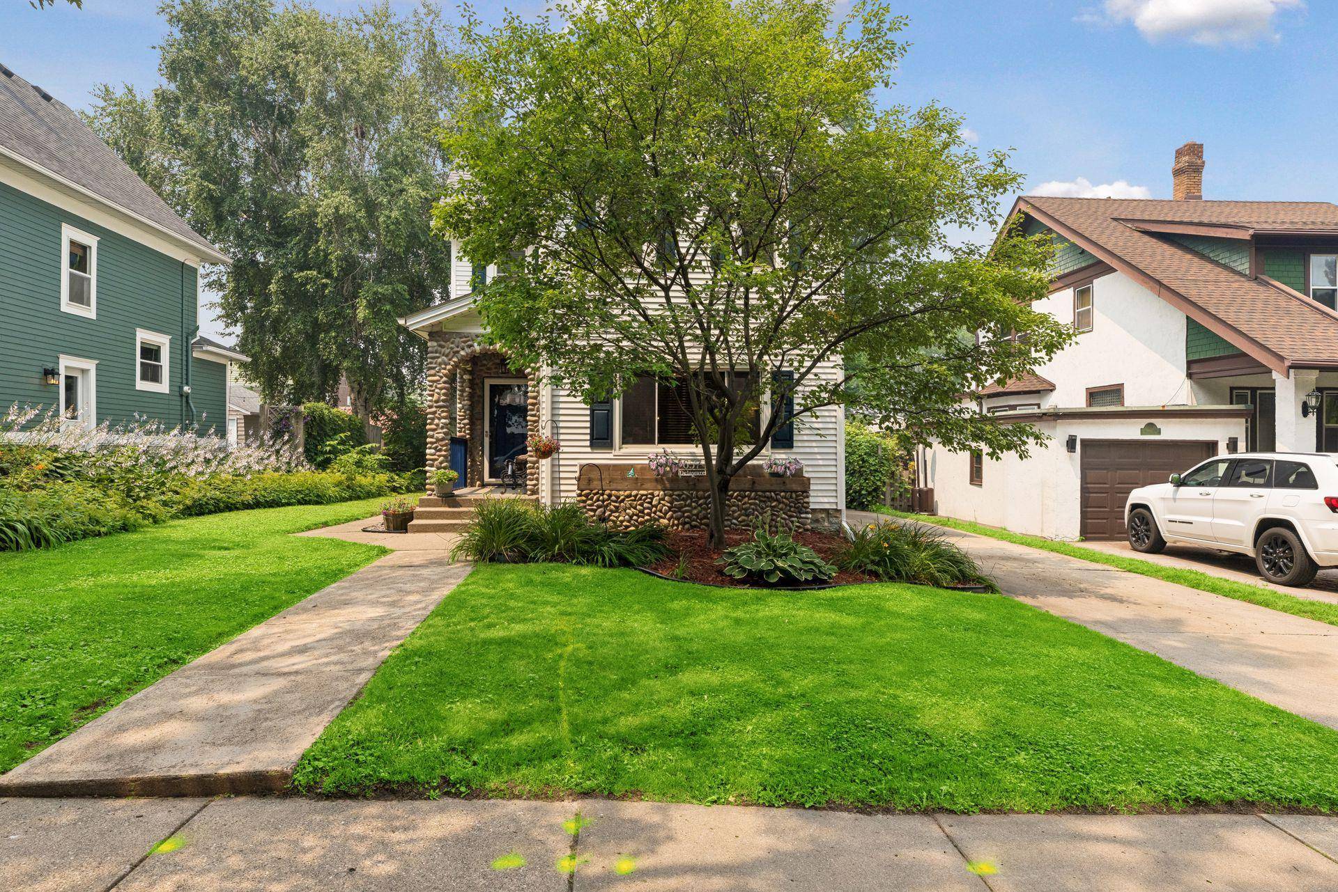 657 Delaware AVE, Saint Paul, MN 55107