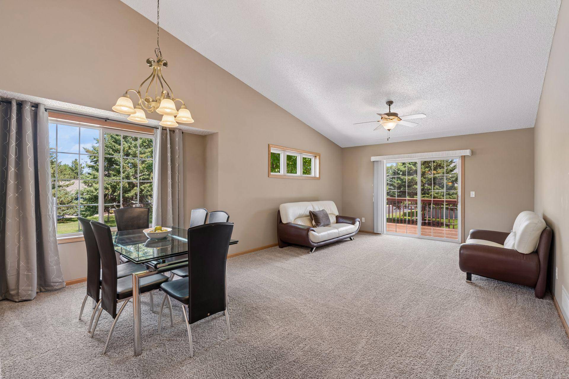 8556 Adair CIR N, Brooklyn Park, MN 55443