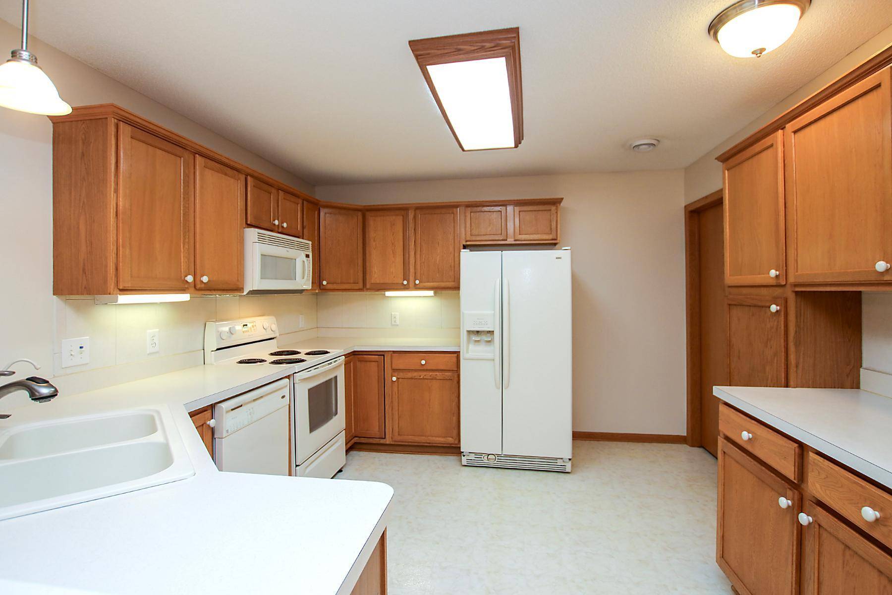 1088 Blackbird TRL SW, Hutchinson, MN 55350