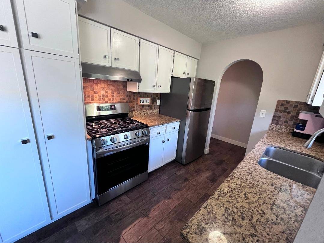 10361 Uplander ST NW, Coon Rapids, MN 55433
