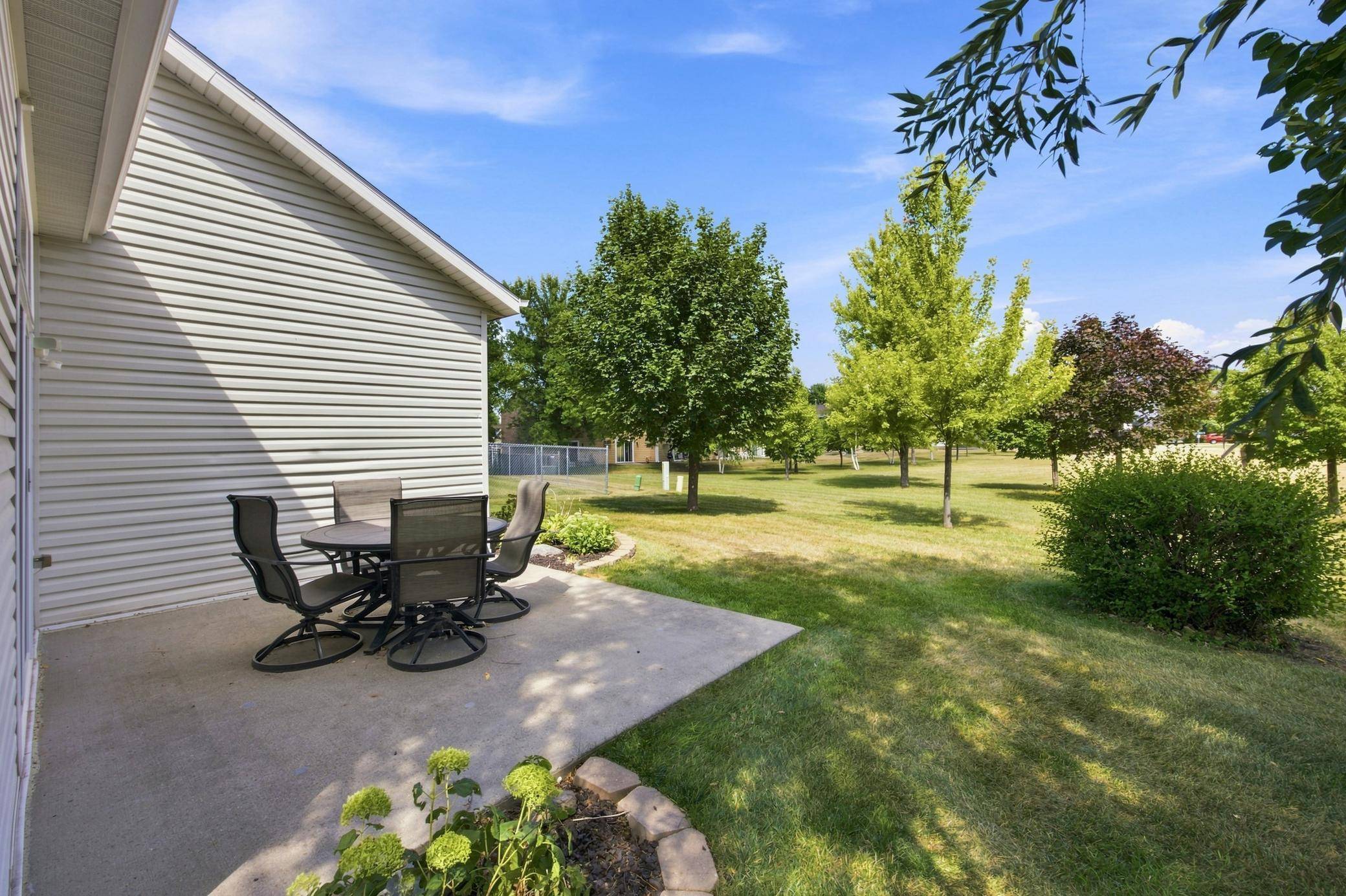 2872 35th ST S, Moorhead, MN 56560