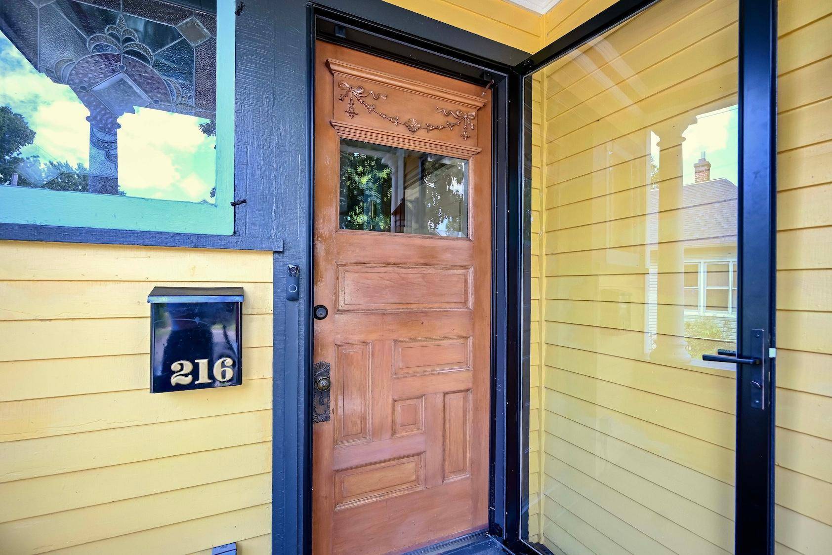 216 Kansas ST, Winona, MN 55987