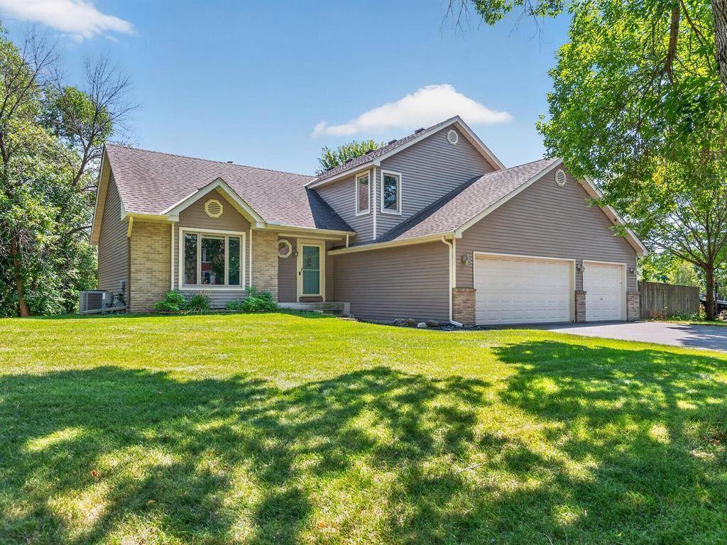 10615 52nd AVE N, Plymouth, MN 55442