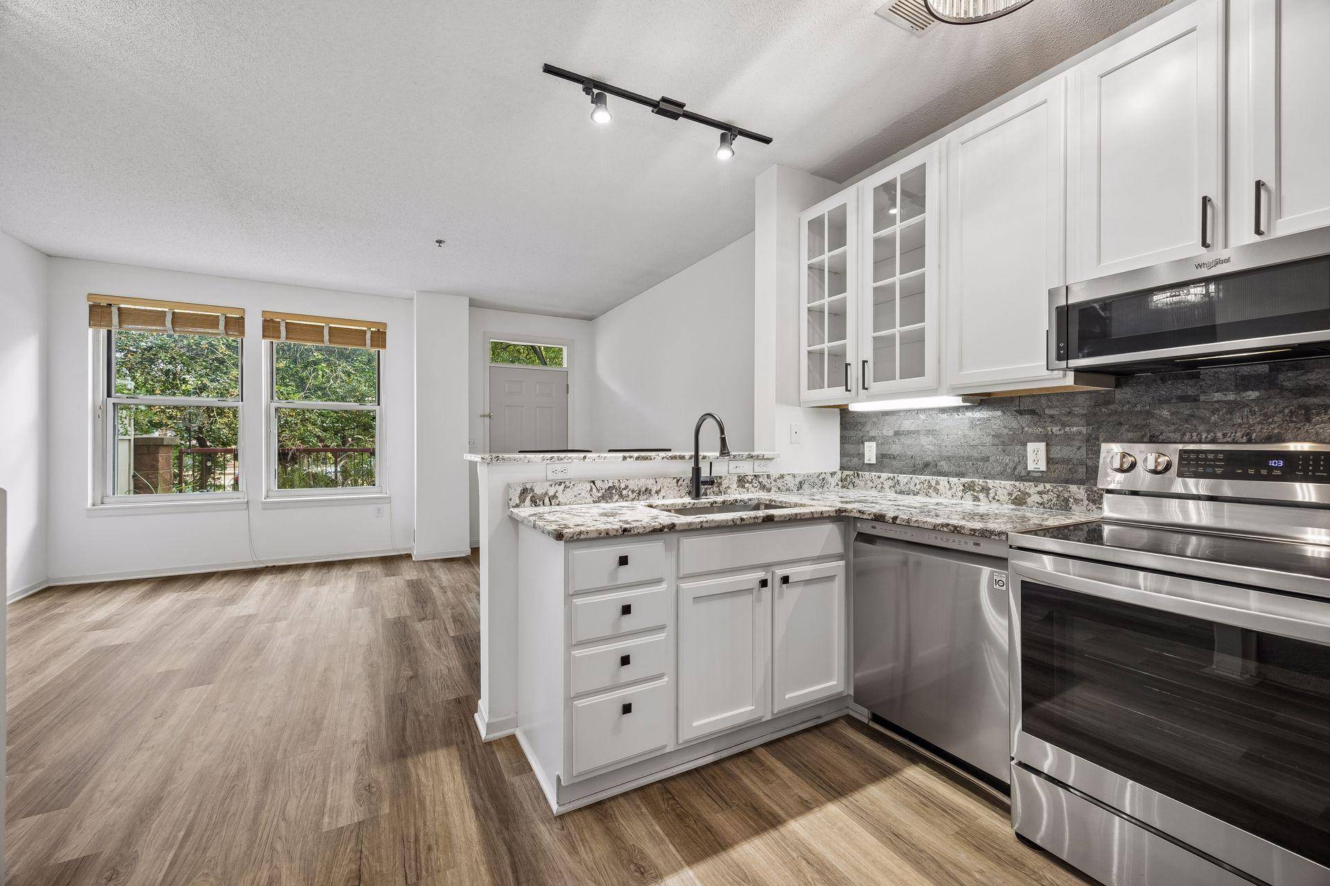 660 N 2nd ST #126, Minneapolis, MN 55401
