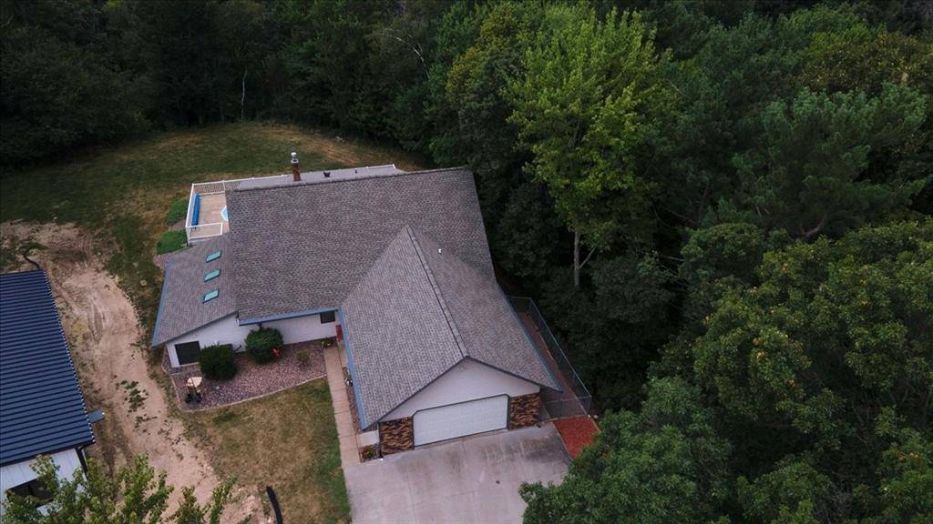 2707 Cherry Blossom LN, Menomonie, WI 54751