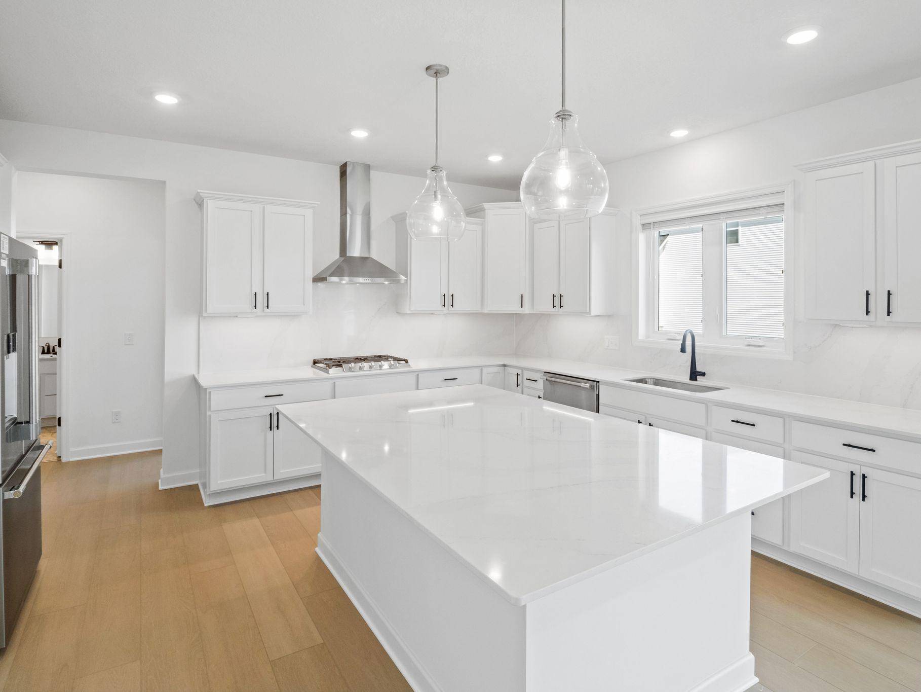 8864 Binder WAY, Woodbury, MN 55129