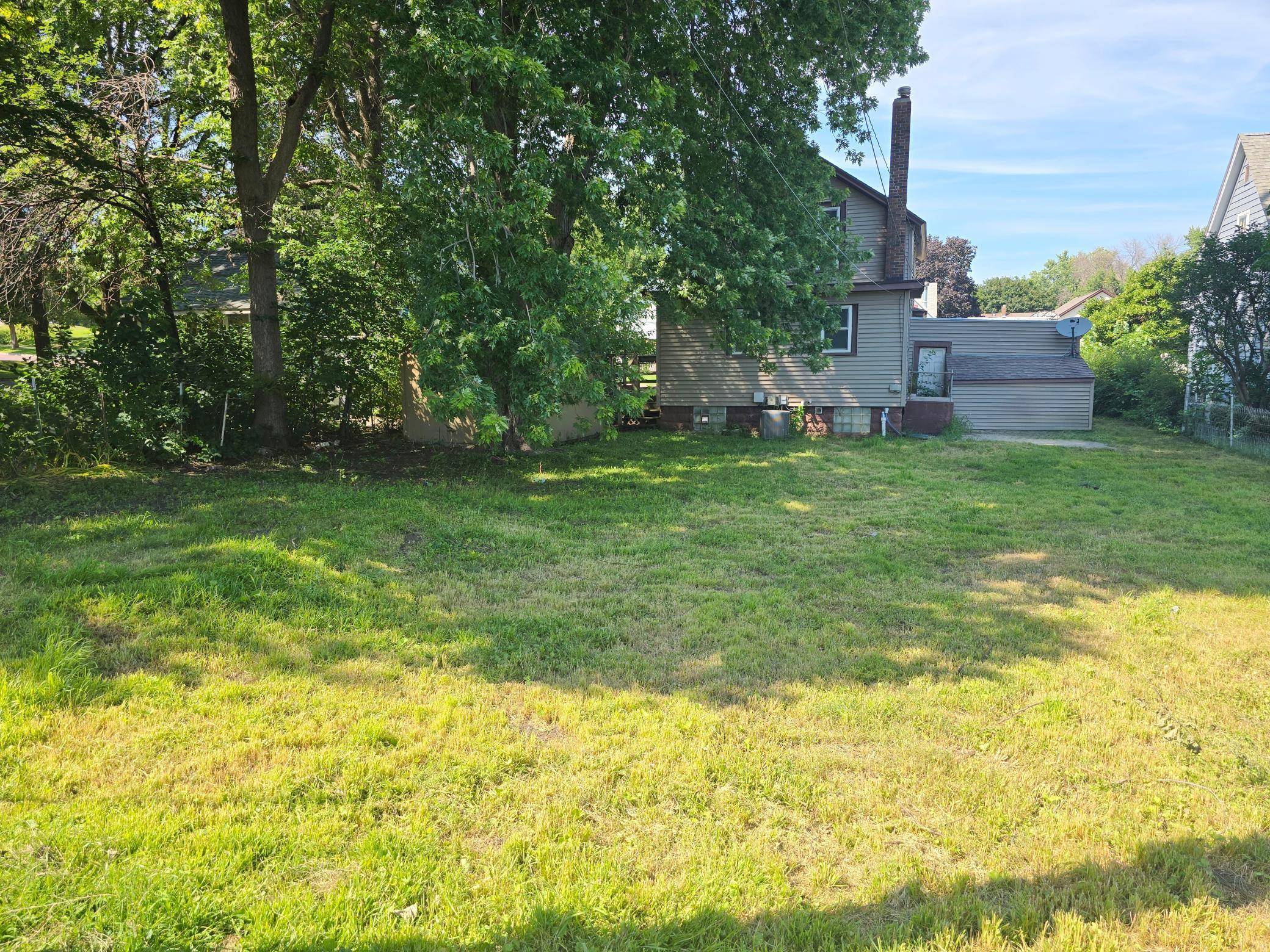 706 E 3rd ST, Fairmont, MN 56031