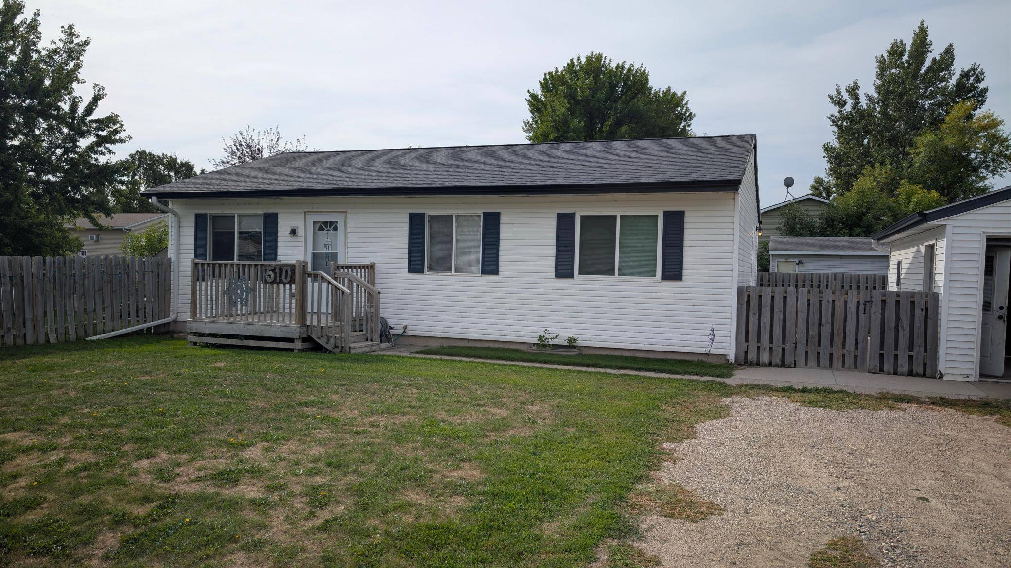 510 5th ST, Mapleton, ND 58059