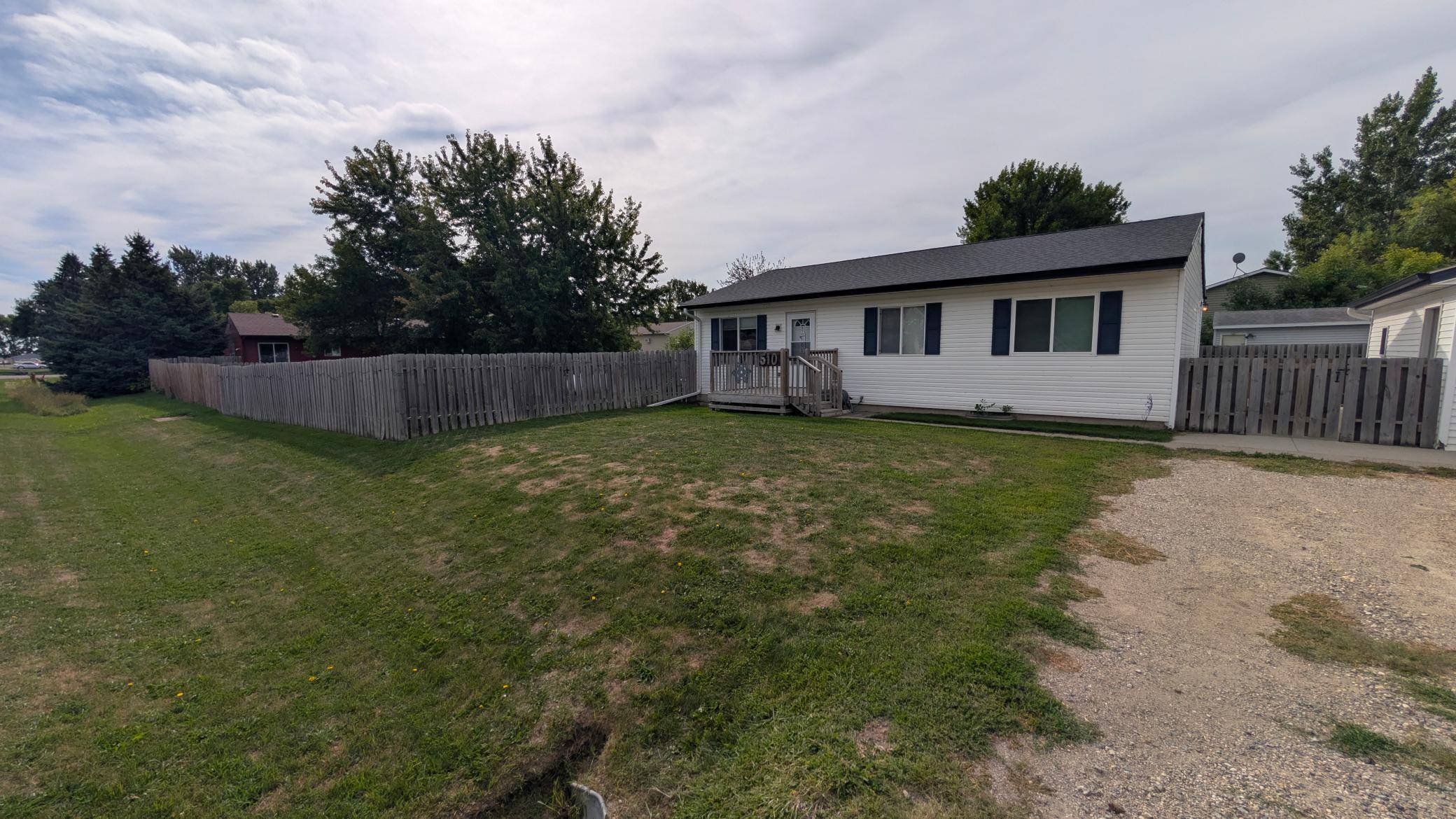 510 5th ST, Mapleton, ND 58059