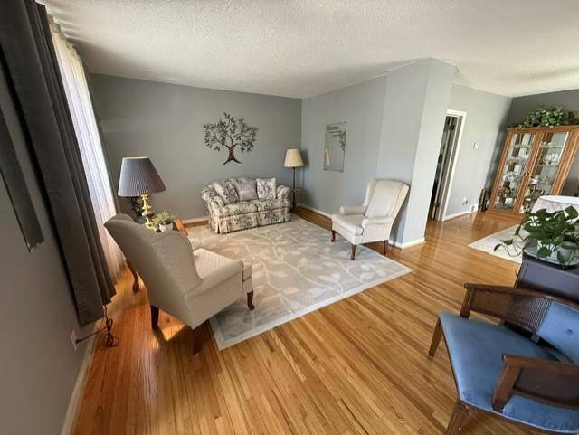 210 9th ST N, Breckenridge, MN 56520