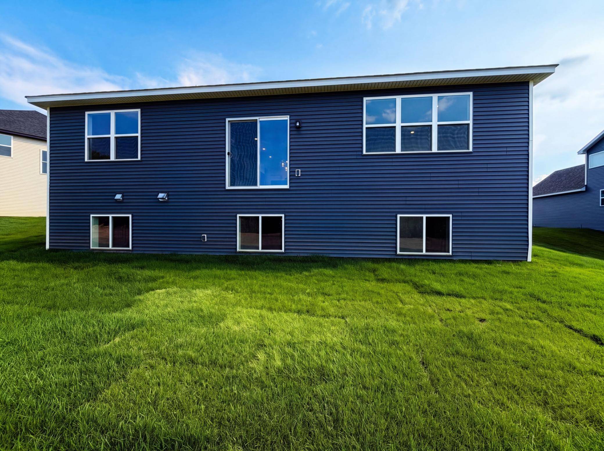 851 Londonderry LN NW, Rochester, MN 55901