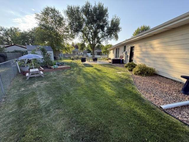 857 3rd ST N, Wahpeton, ND 58075