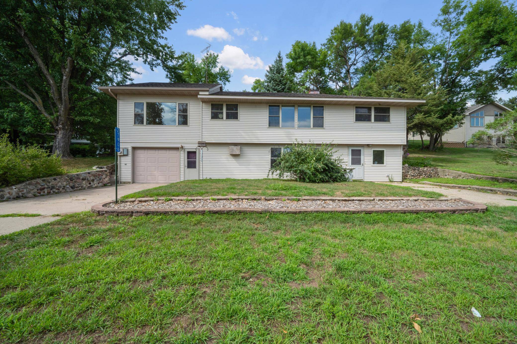 27906 Ambassador DR, Grey Eagle, MN 56336
